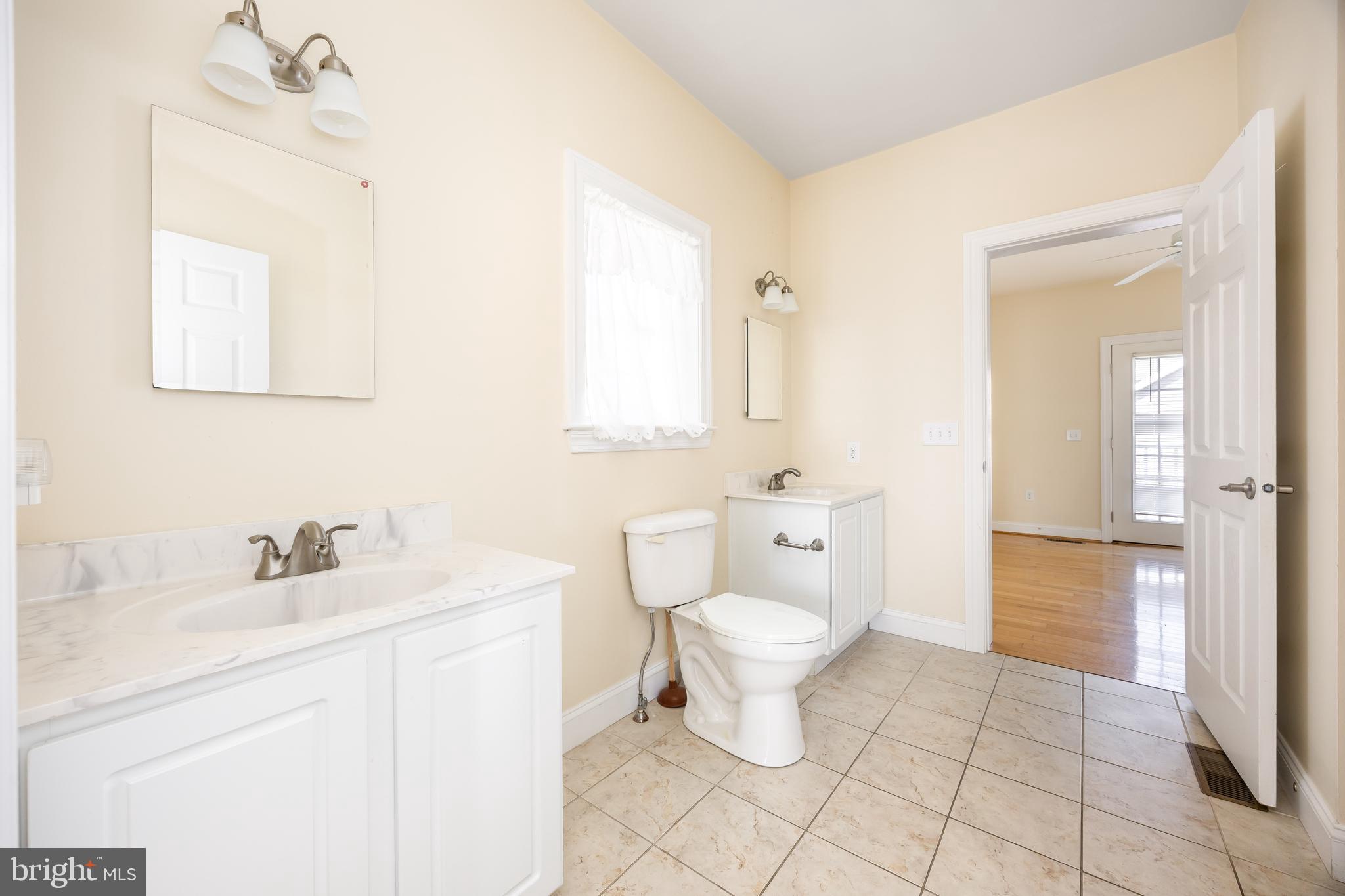 LITTLE SALISBURY - Residential