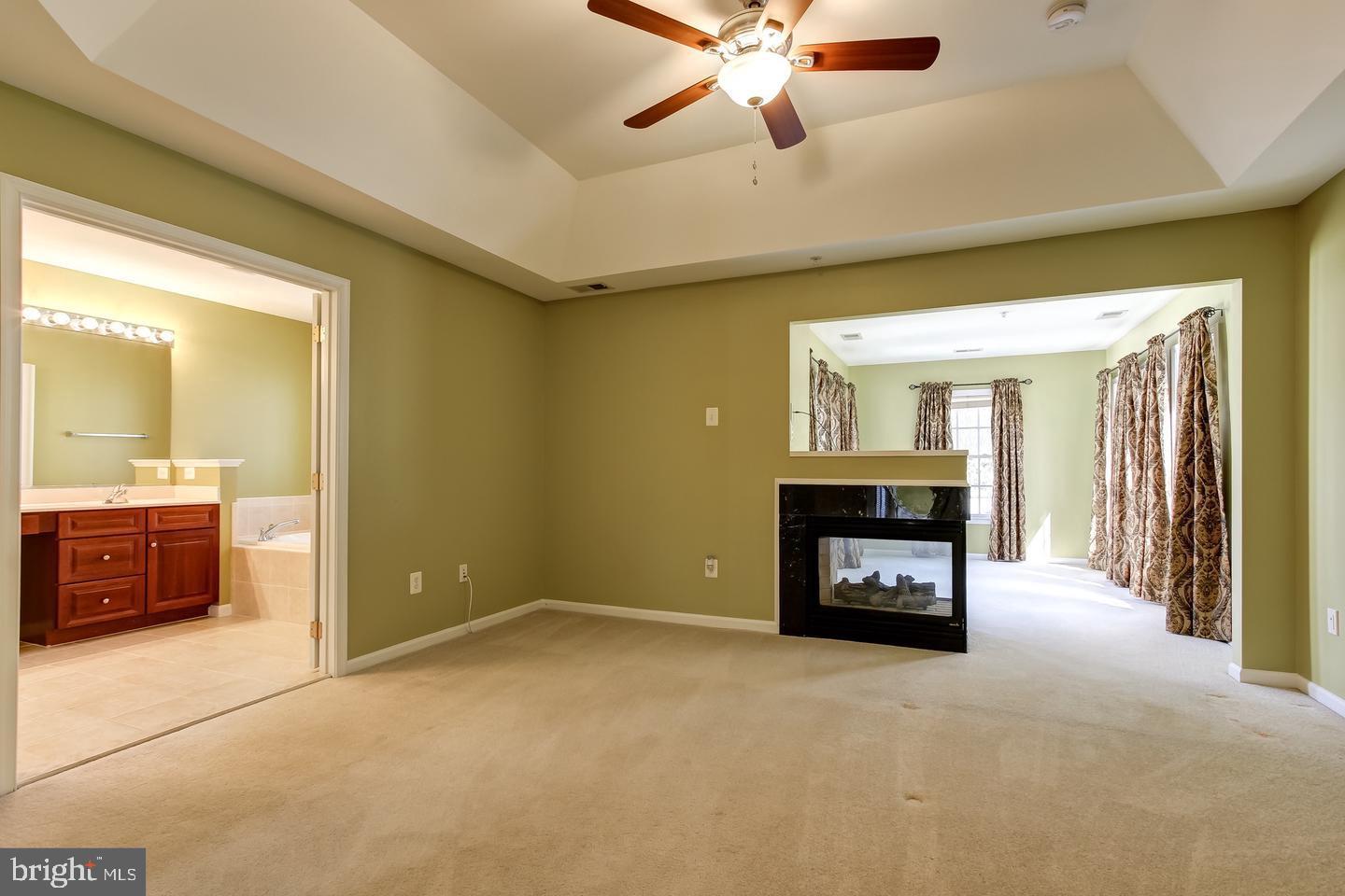 KING FARM - Residential Lease