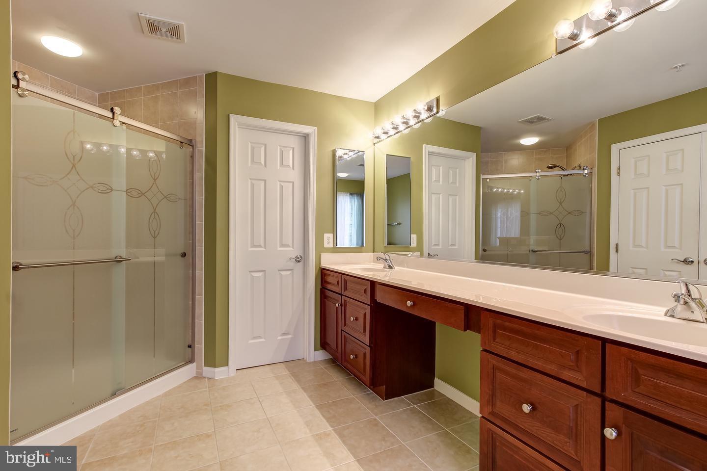 KING FARM - Residential Lease