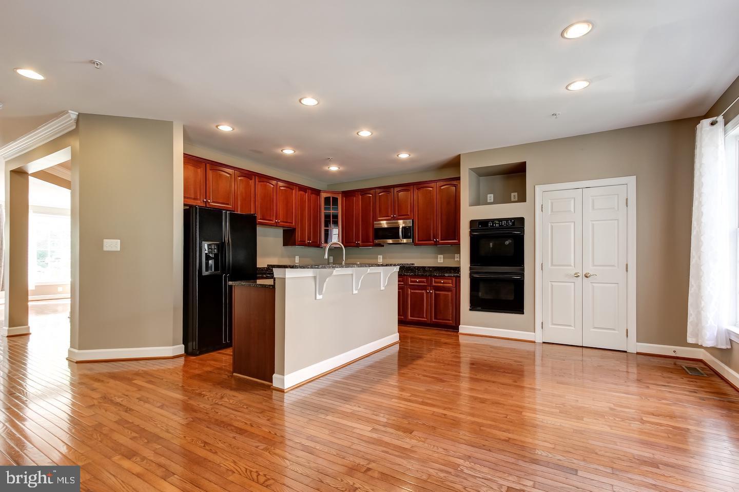 KING FARM - Residential Lease