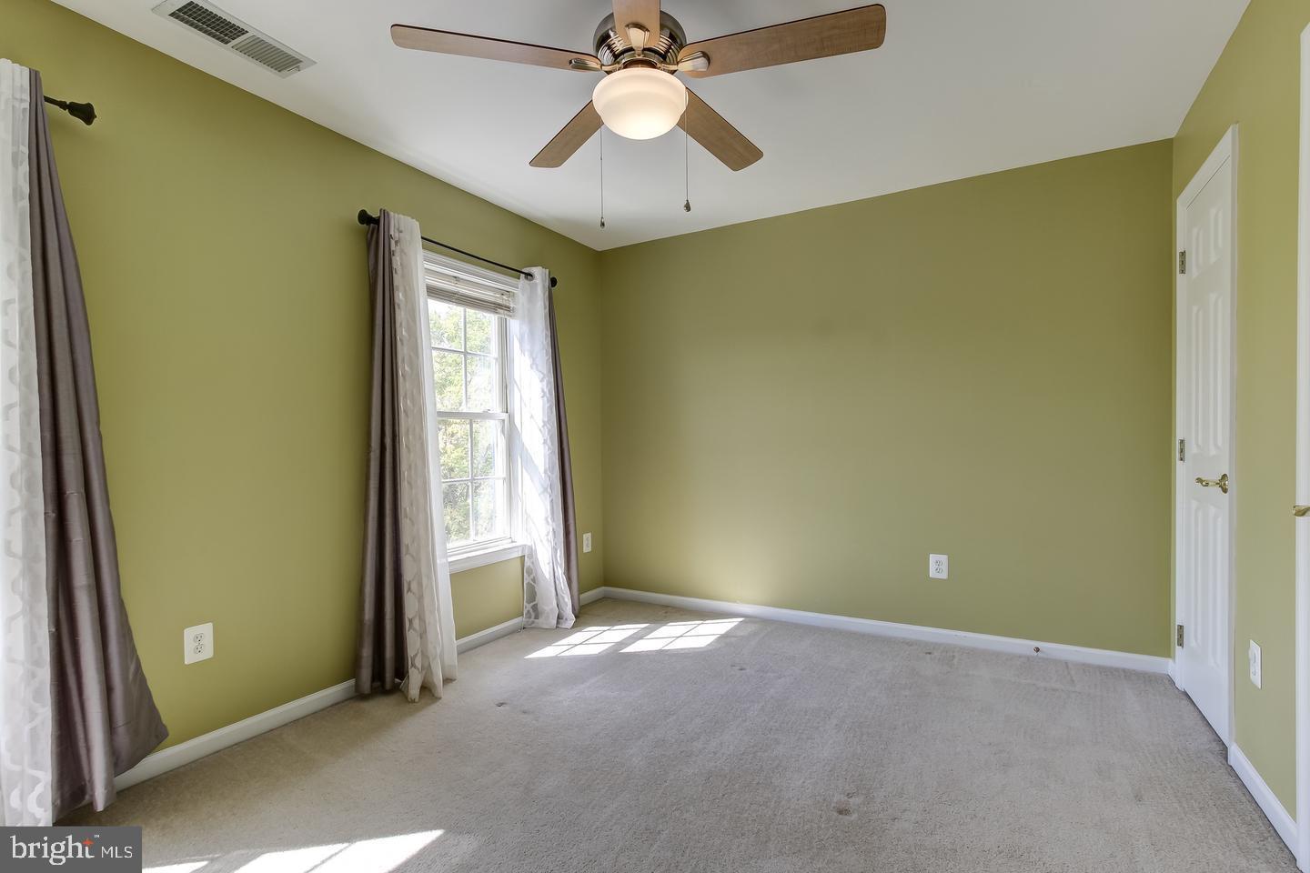 KING FARM - Residential Lease