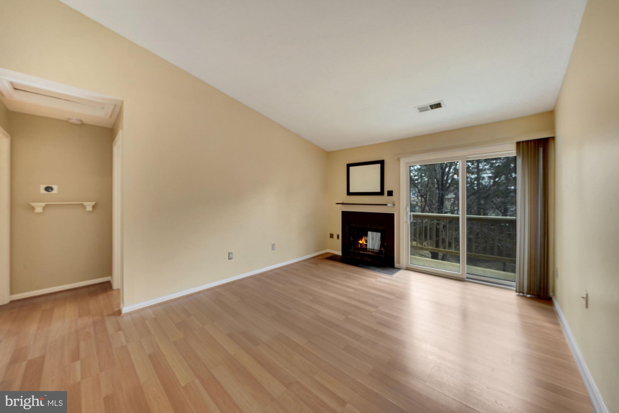 CLUSTERS AT WOODLAWN - Residential