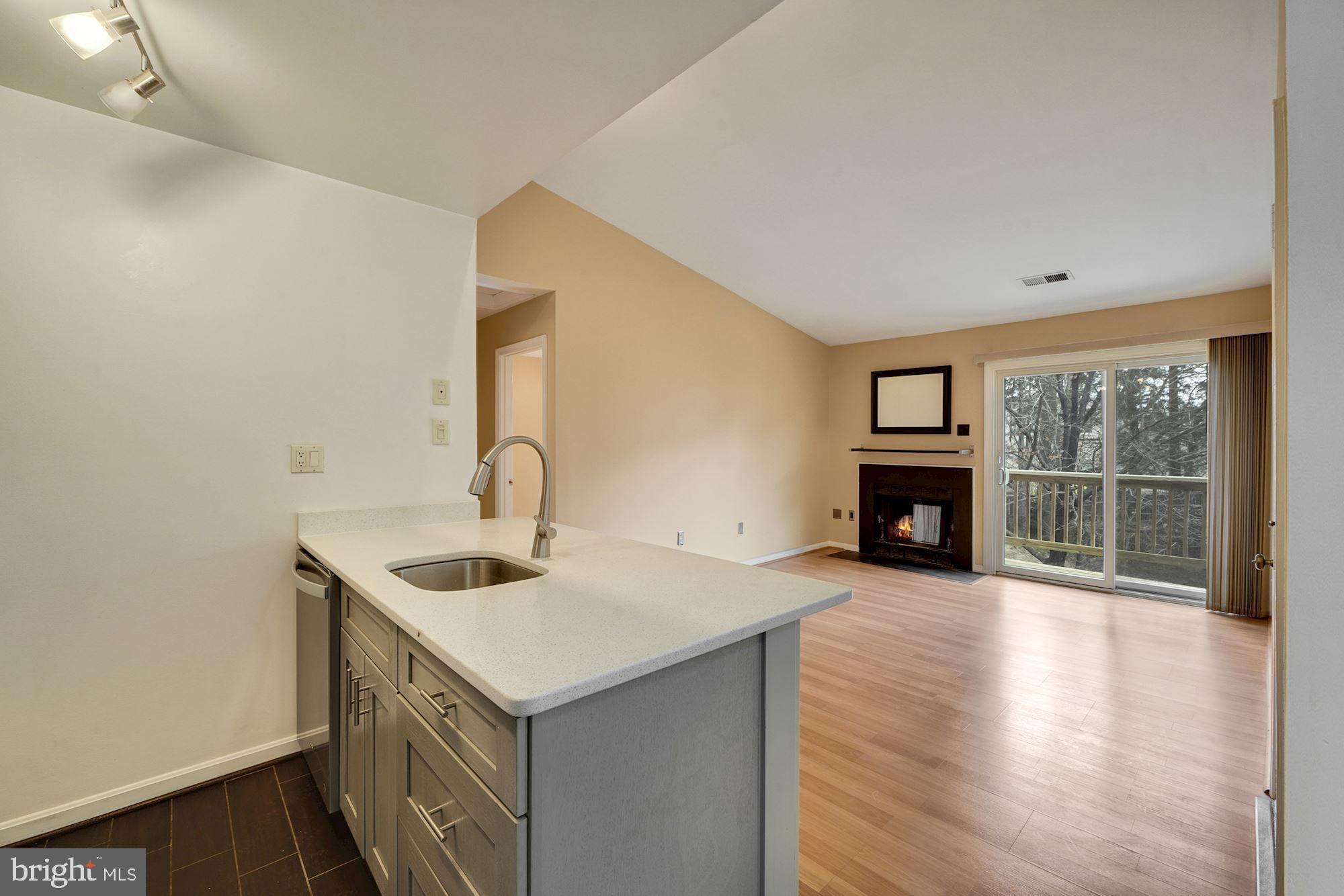 CLUSTERS AT WOODLAWN - Residential