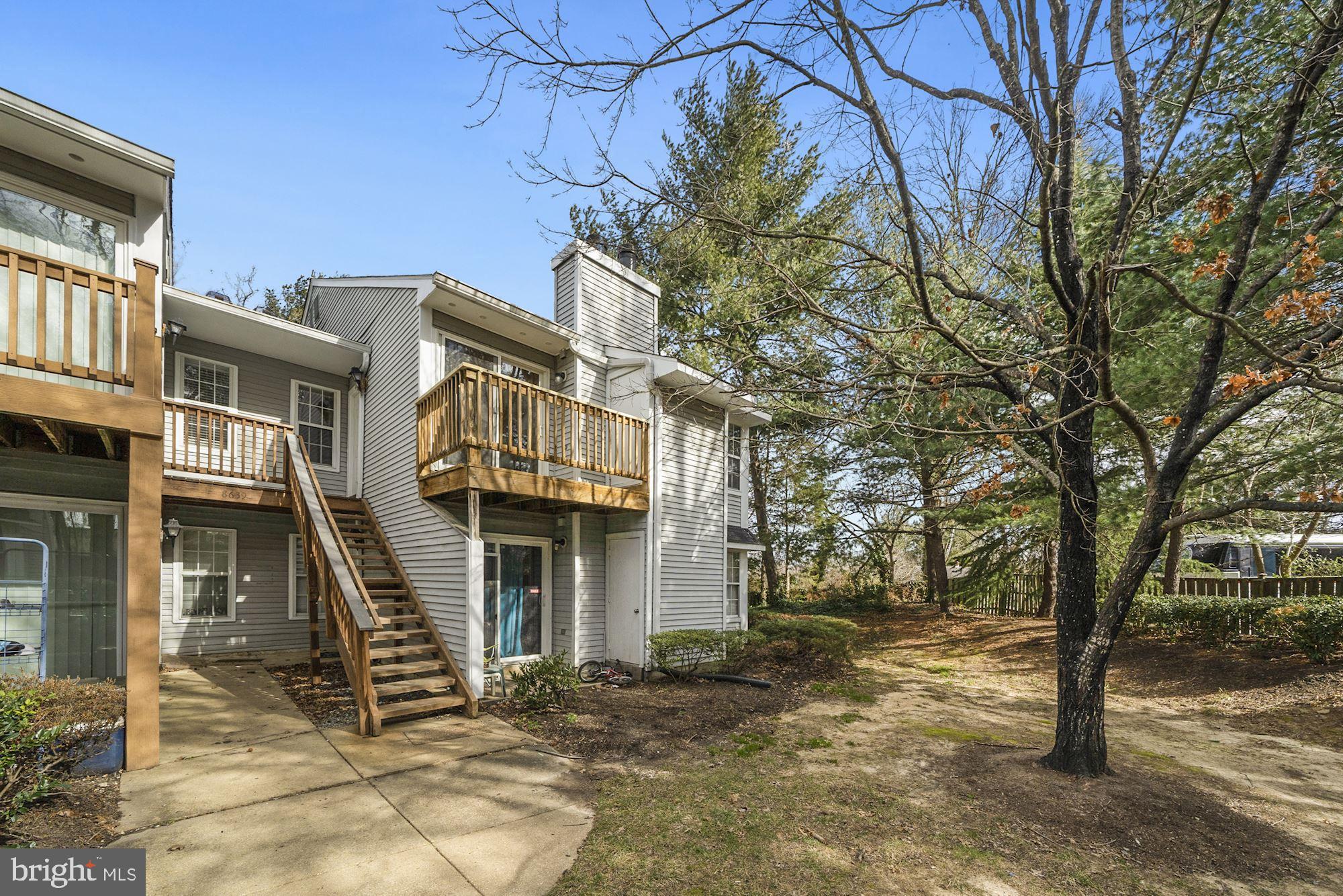 CLUSTERS AT WOODLAWN - Residential