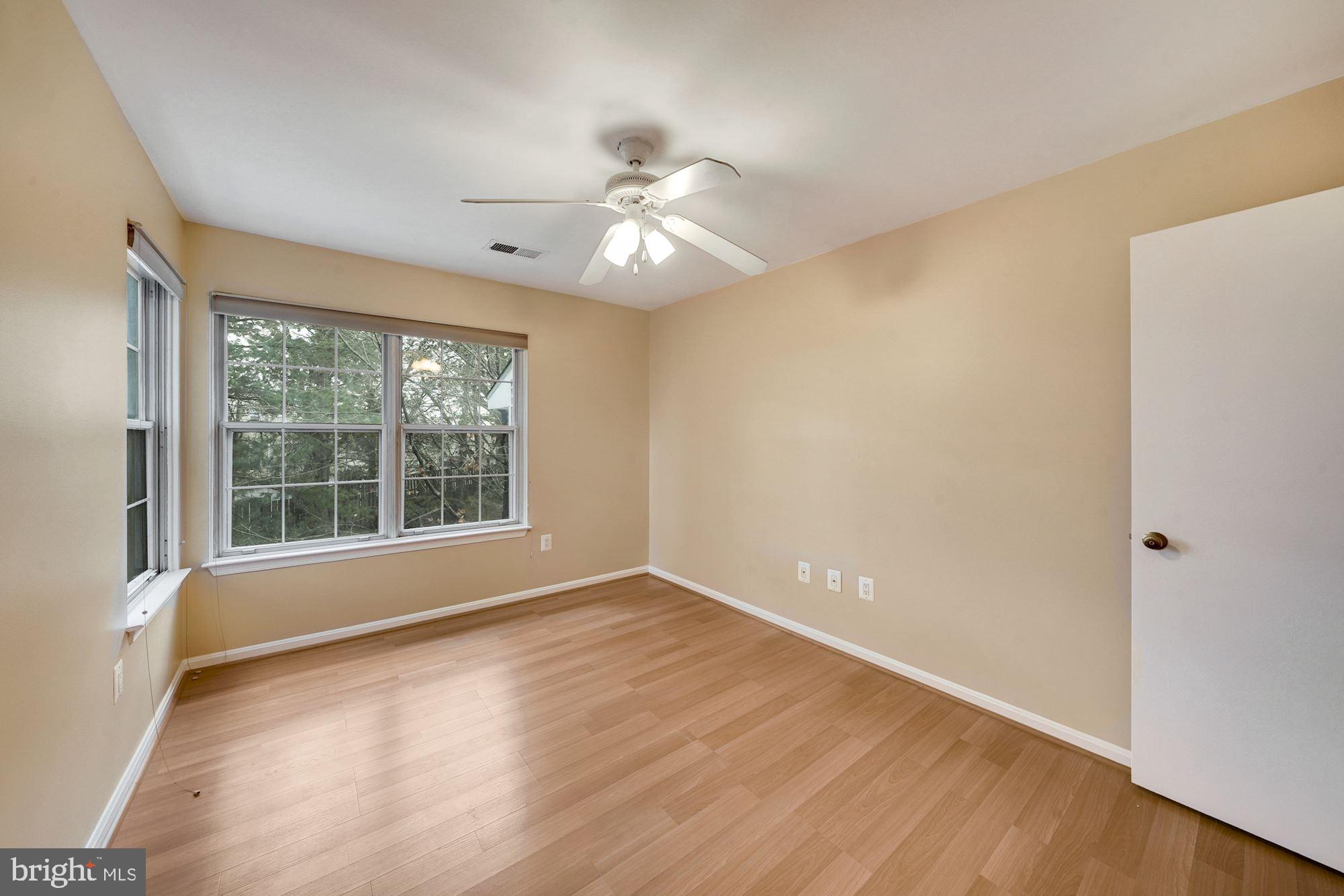 CLUSTERS AT WOODLAWN - Residential