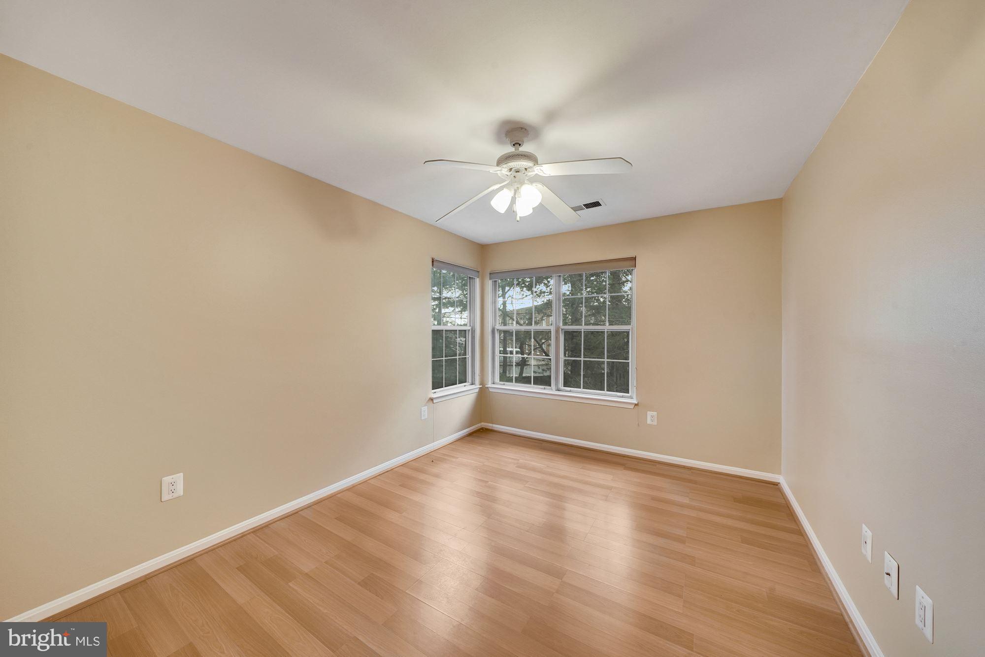 CLUSTERS AT WOODLAWN - Residential