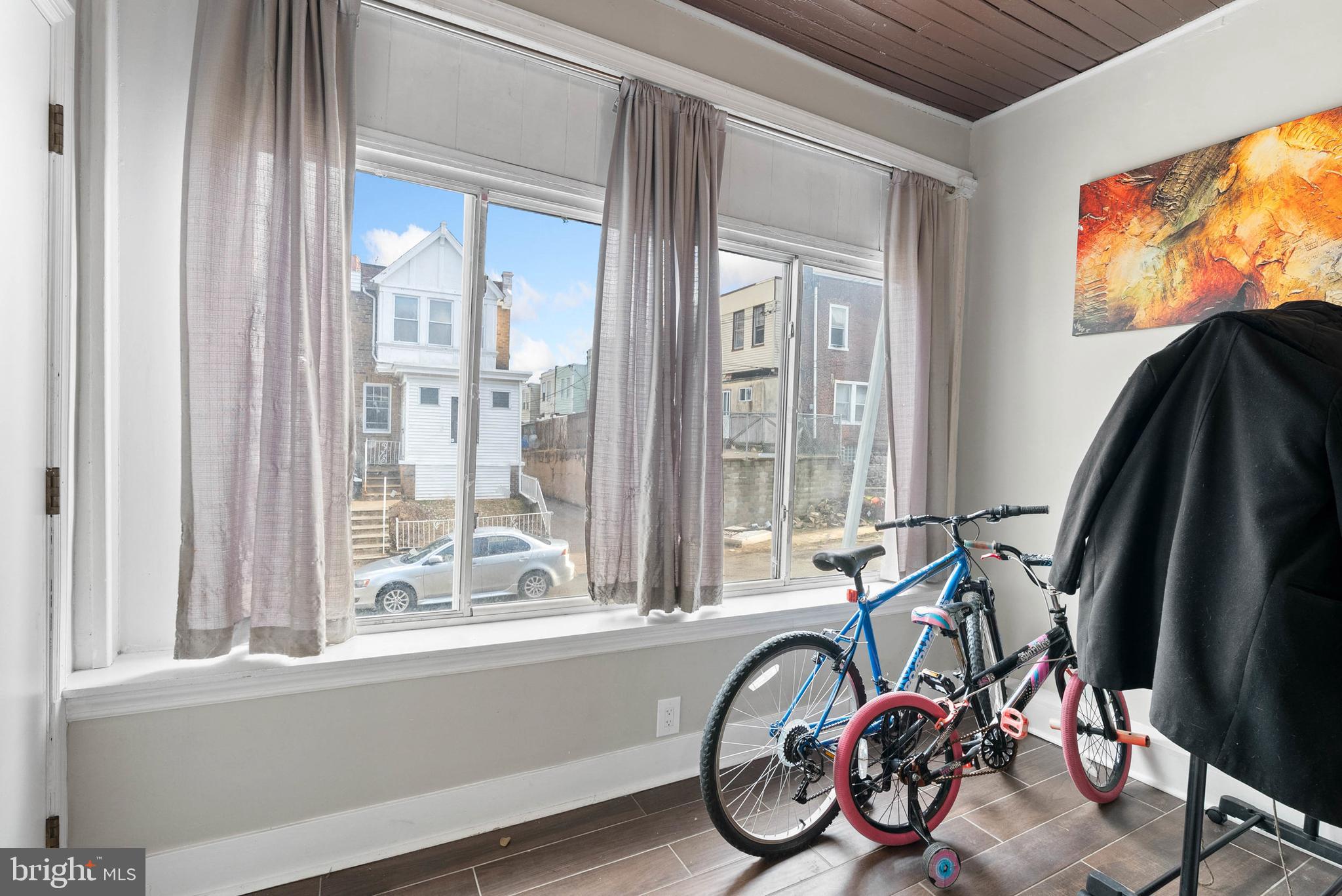 PHILADELPHIA (WEST) - Residential