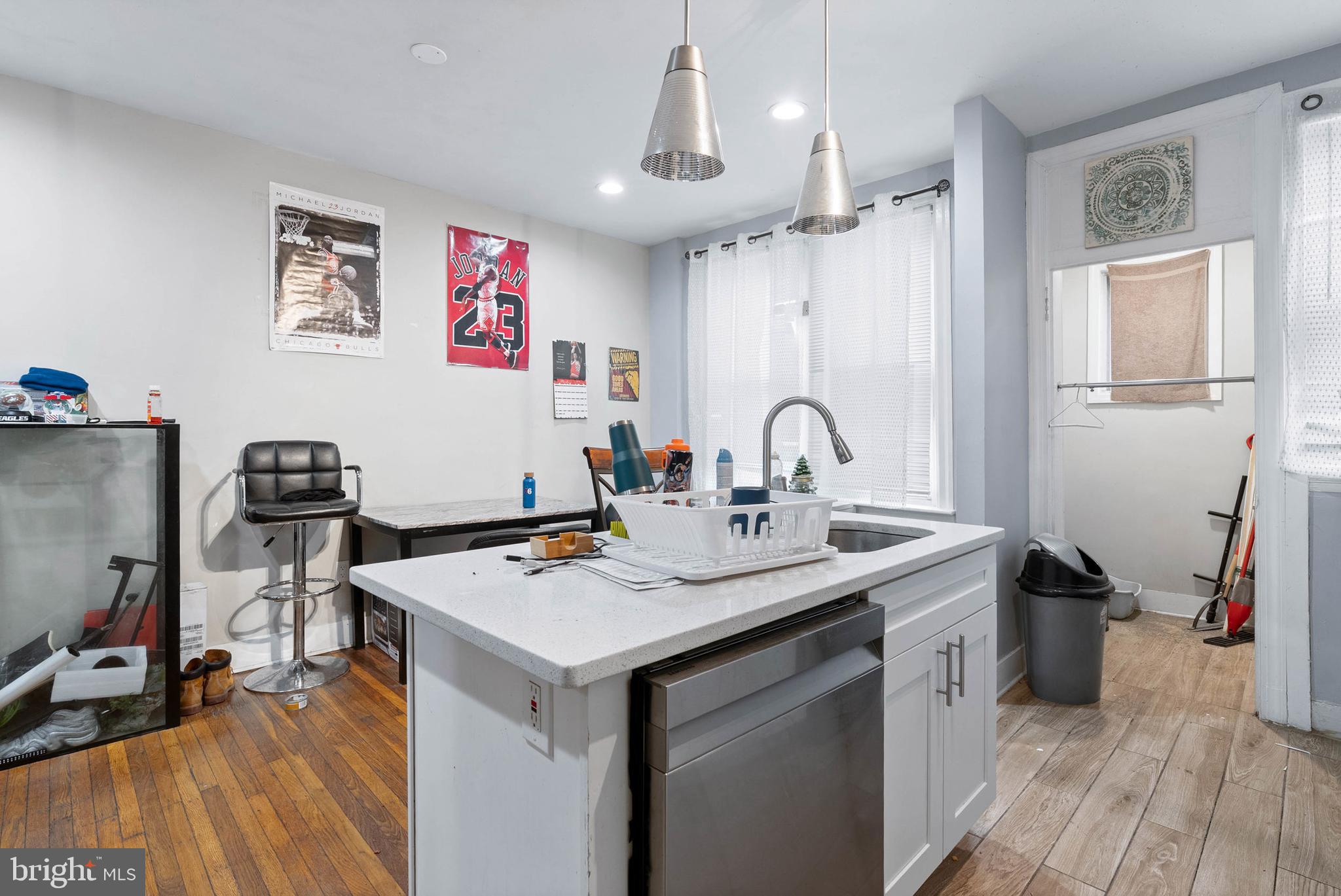 PHILADELPHIA (WEST) - Residential