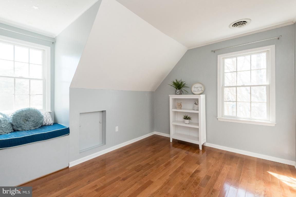 WILSHIRE - Residential