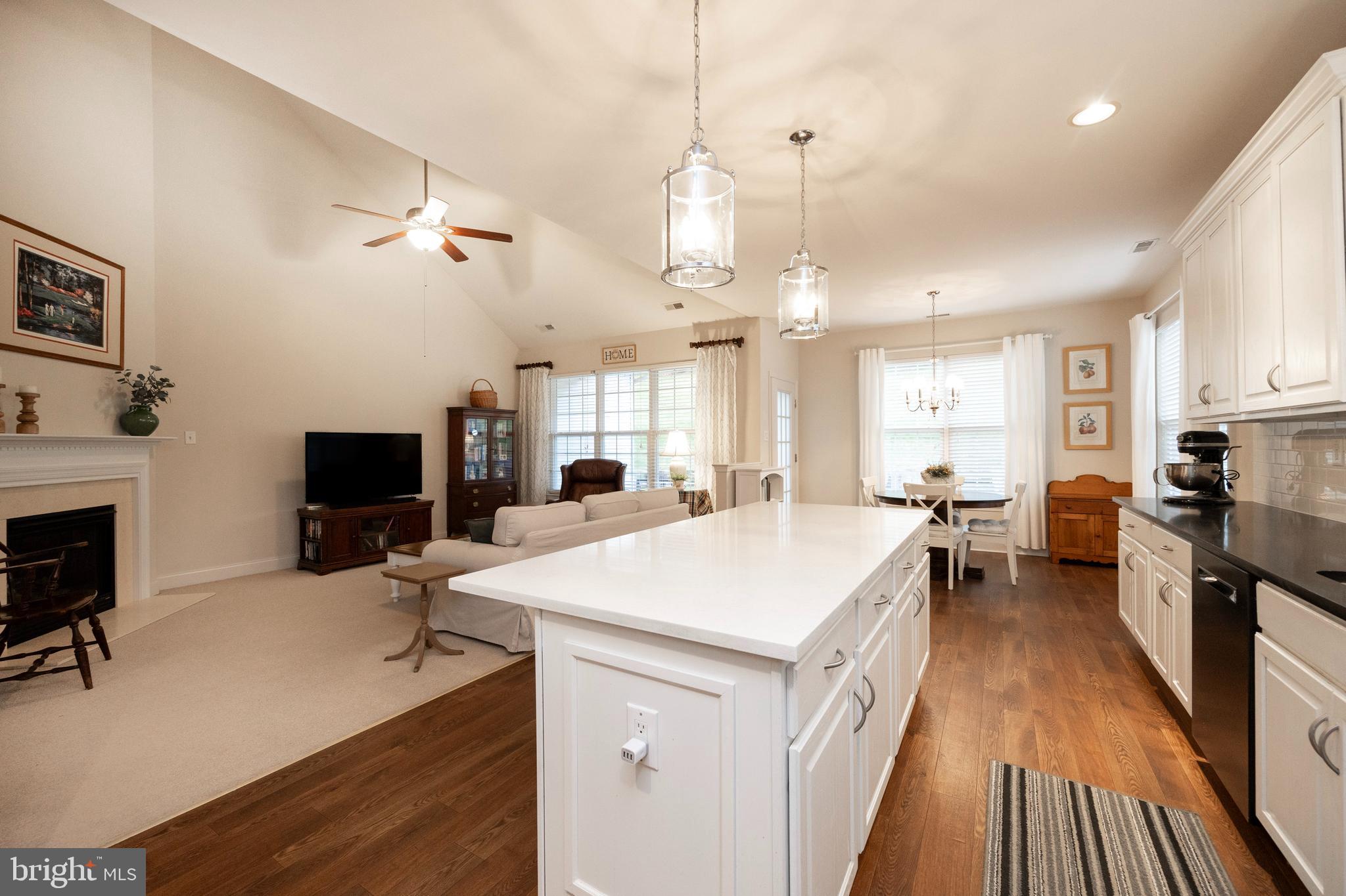 VILLAGES AT HILLVIEW - Residential