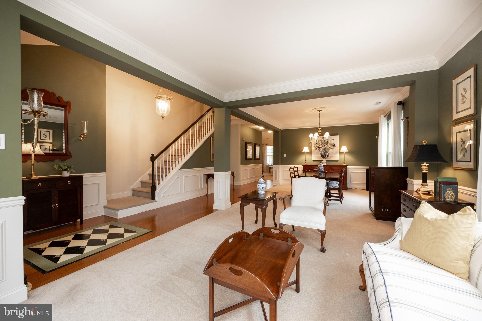 VILLAGES AT HILLVIEW - Residential