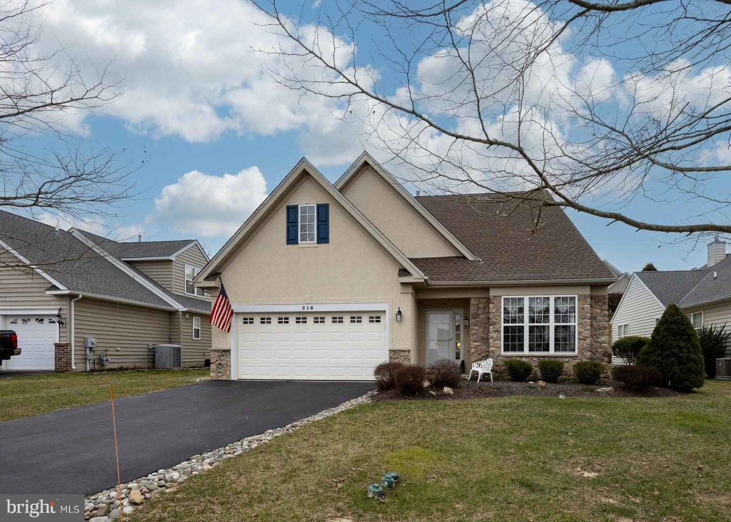 VILLAGES AT HILLVIEW - Residential