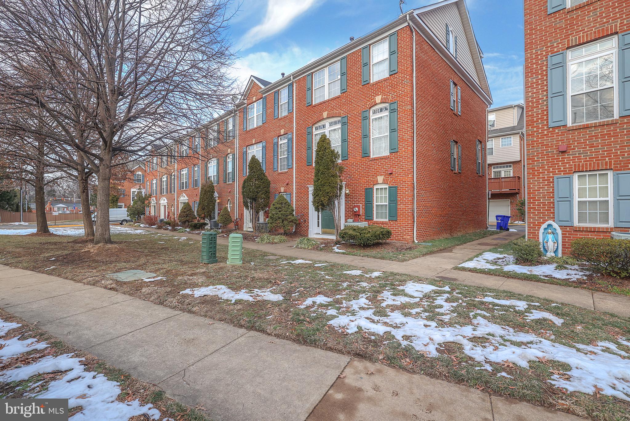 MADISON LANE - Residential Lease