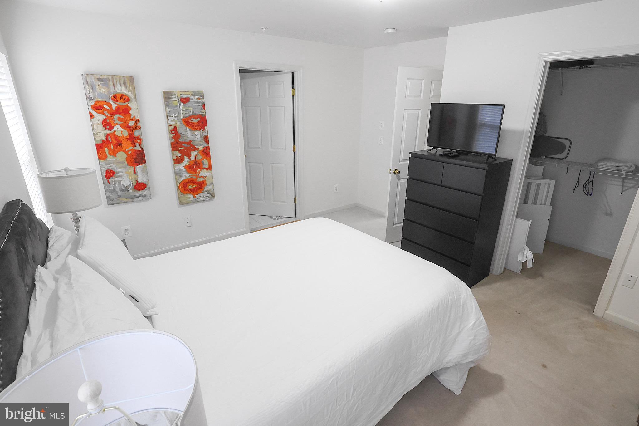 MADISON LANE - Residential Lease