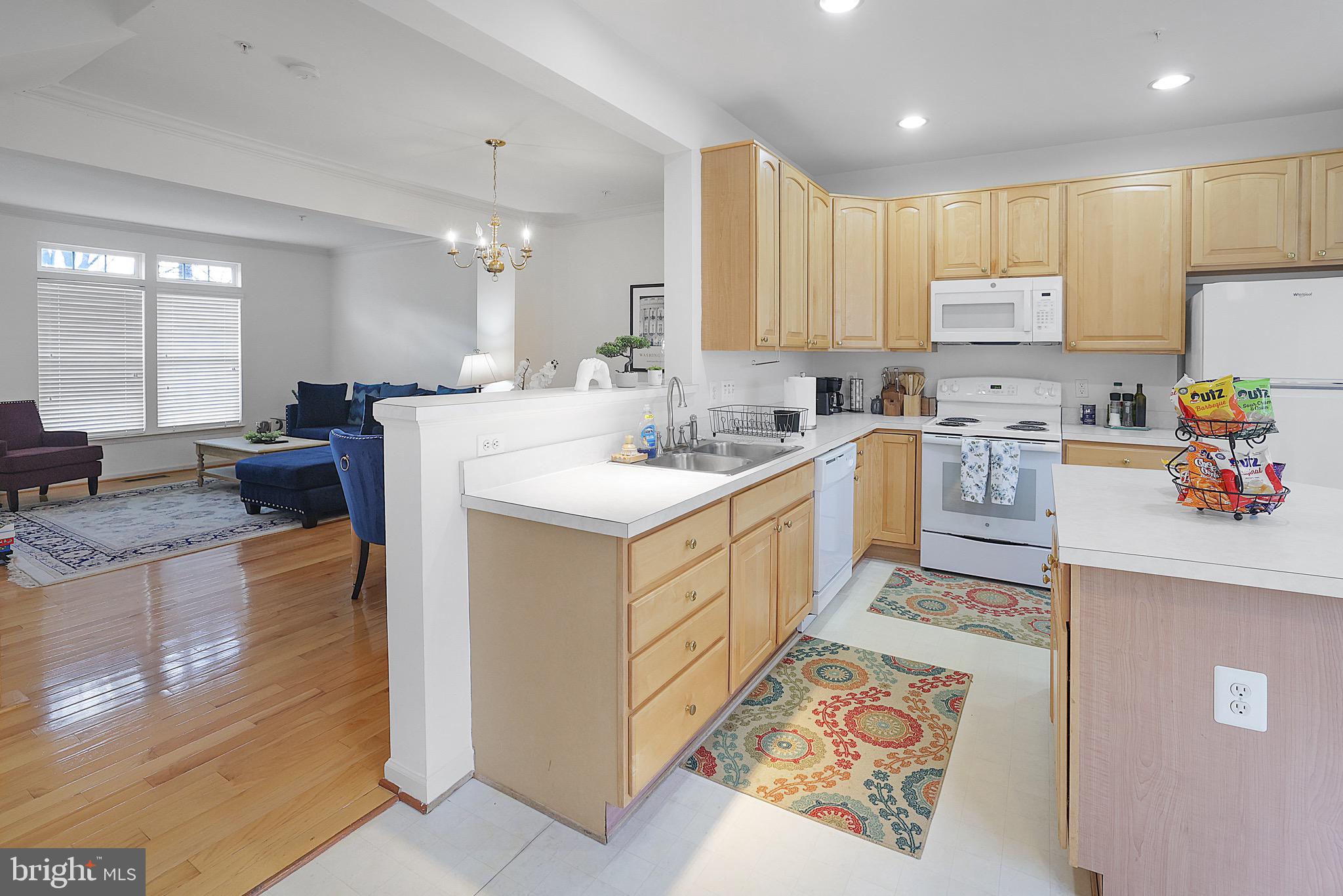 MADISON LANE - Residential Lease