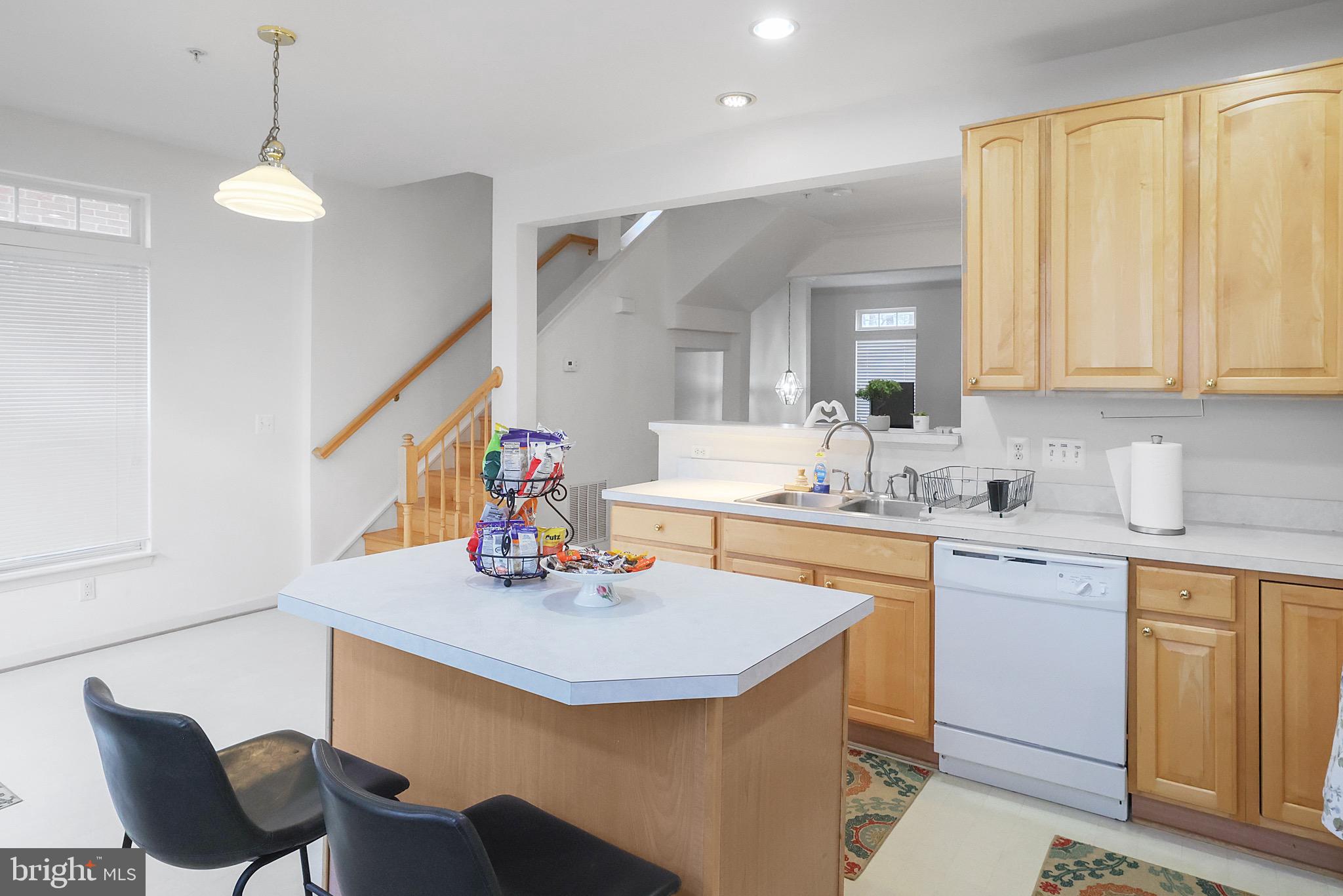 MADISON LANE - Residential Lease