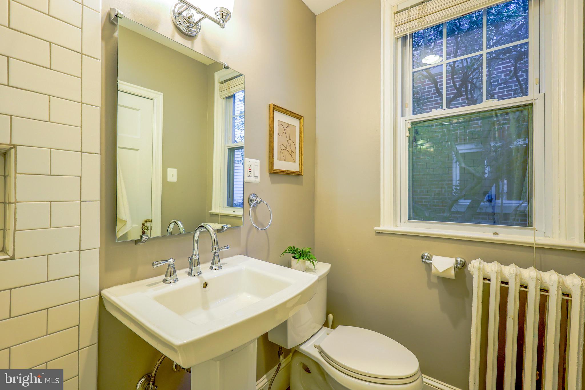 MADISON LANE - Residential Lease