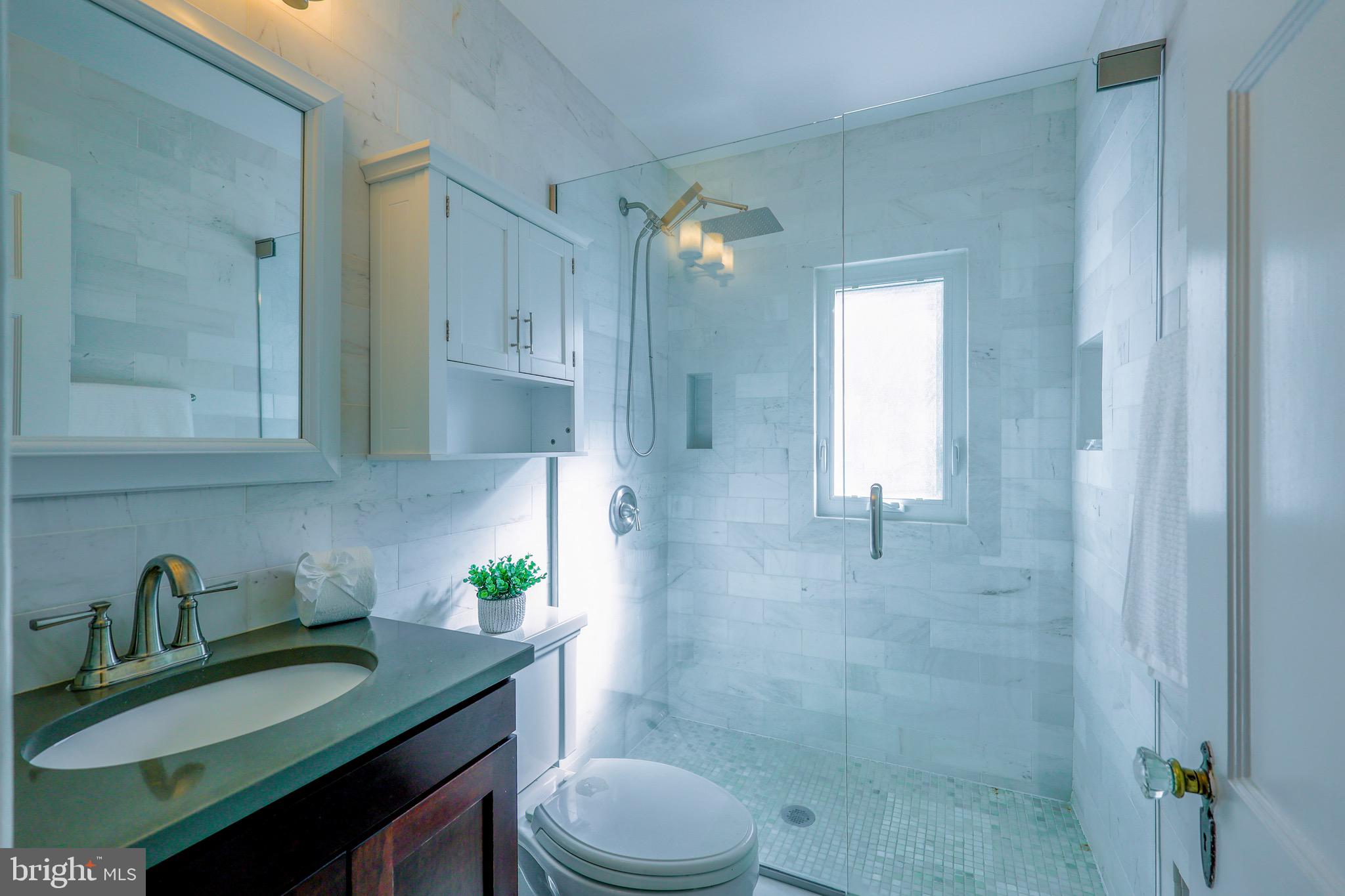 MADISON LANE - Residential Lease