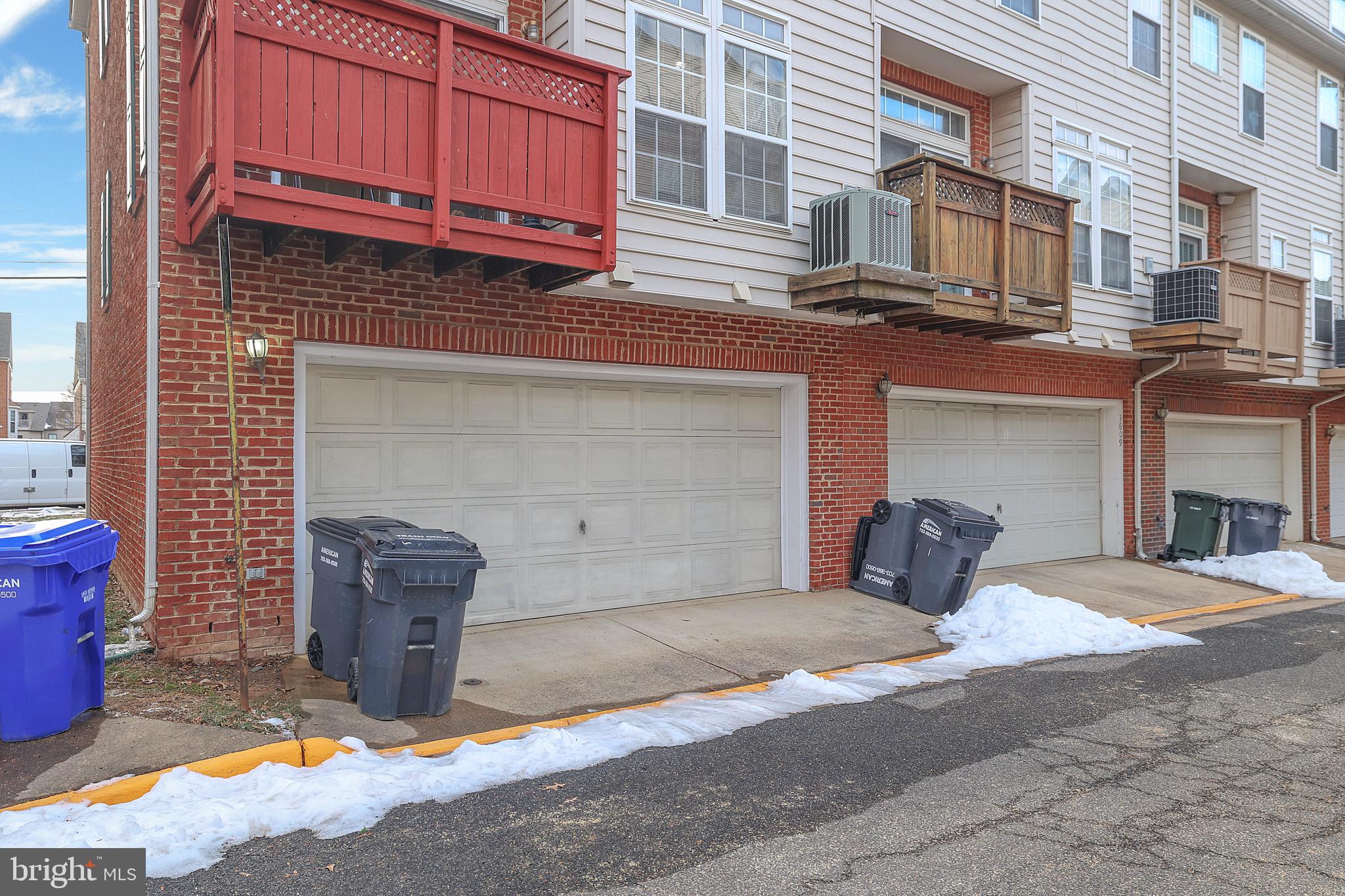 MADISON LANE - Residential Lease