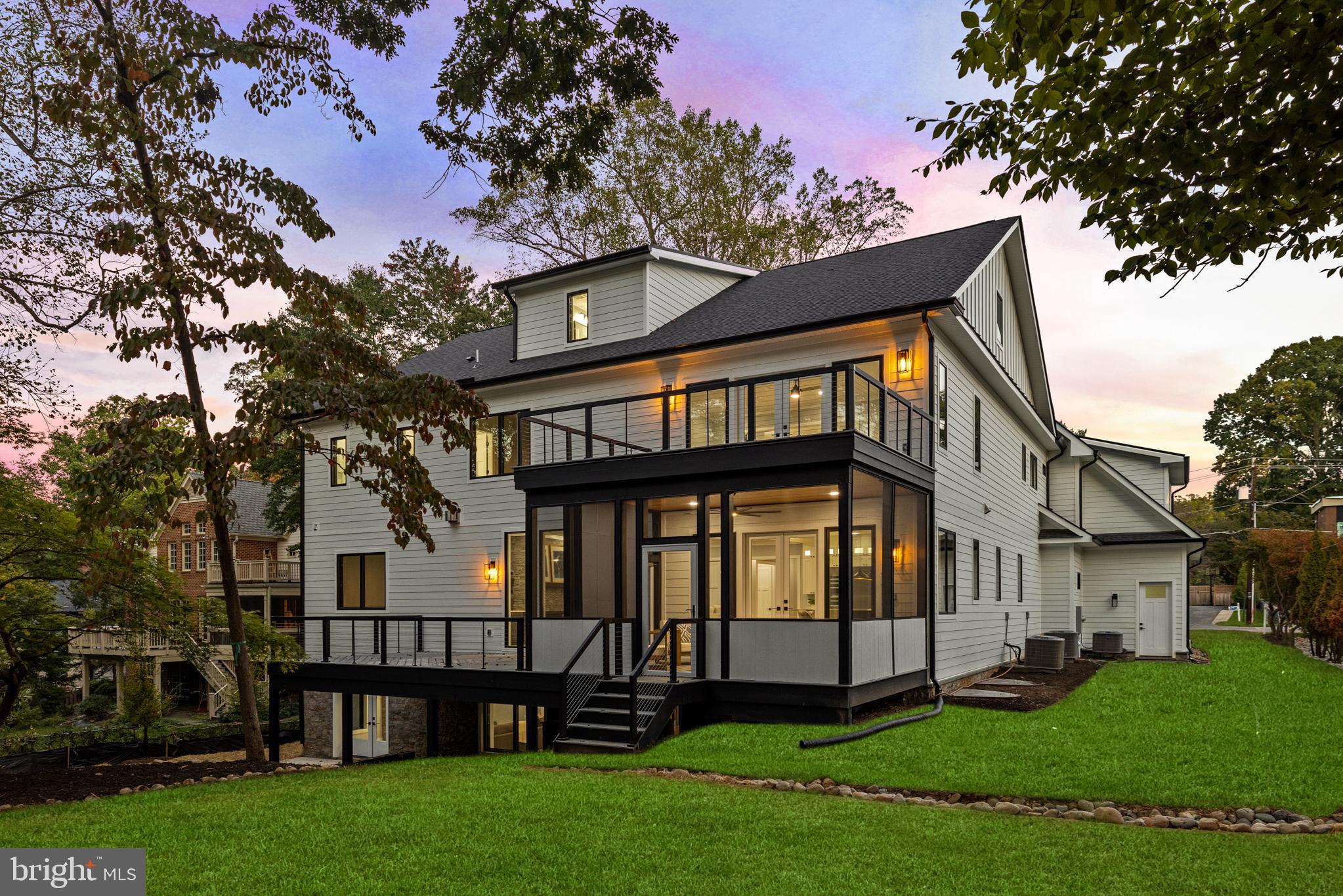 FRANKLIN PARK - Residential