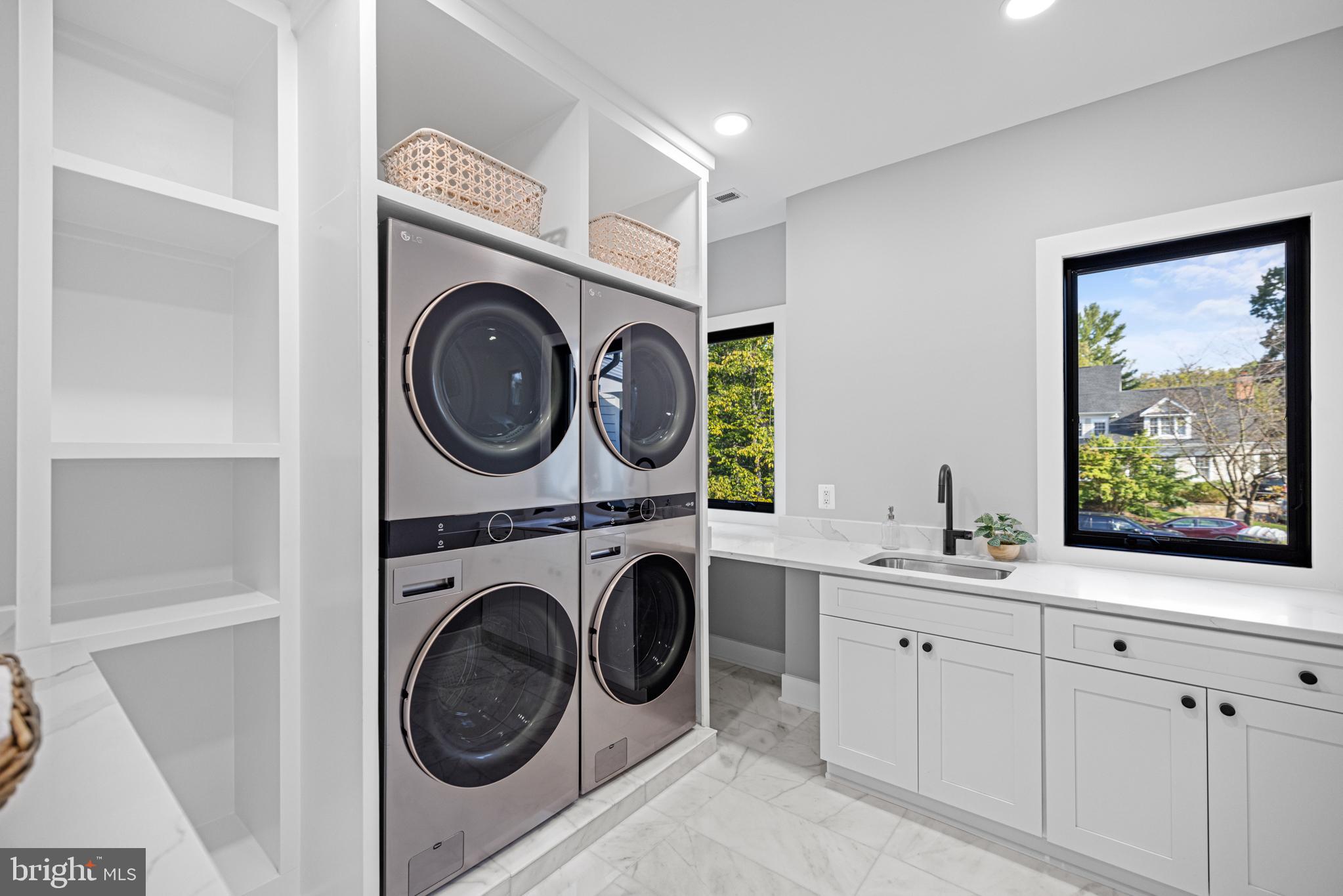 FRANKLIN PARK - Residential