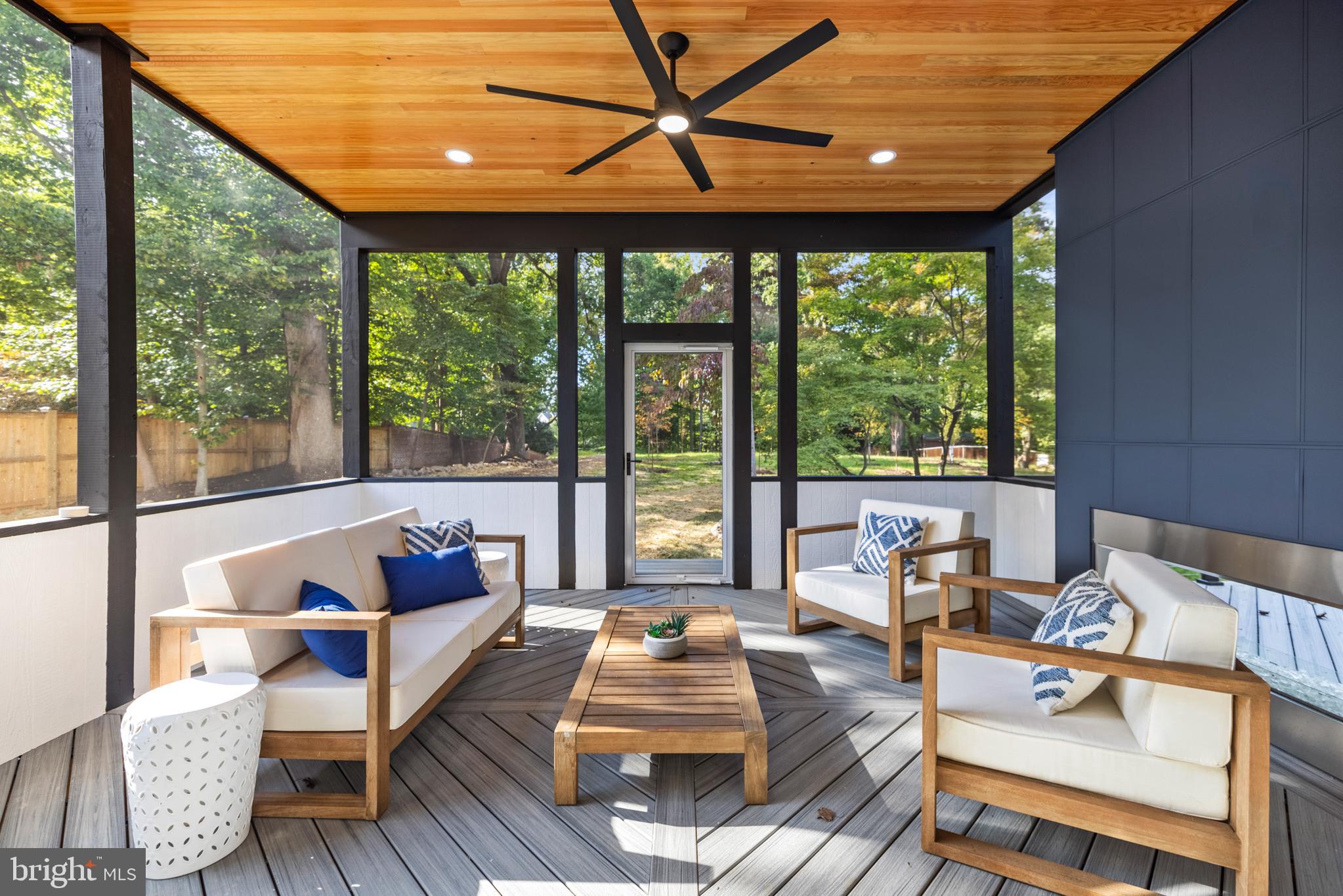 FRANKLIN PARK - Residential