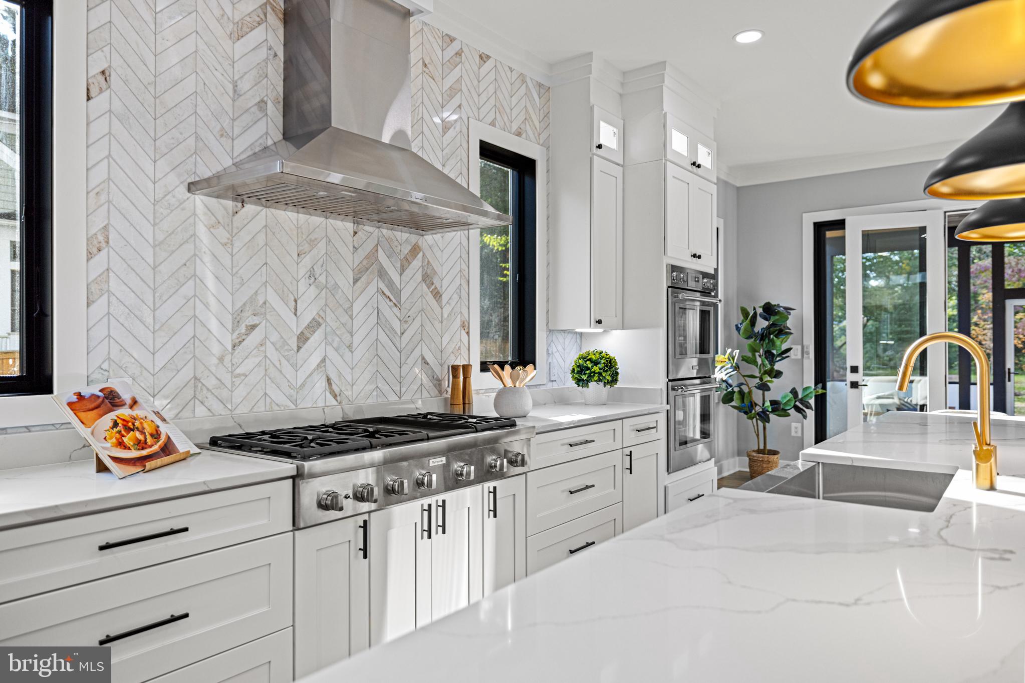 FRANKLIN PARK - Residential