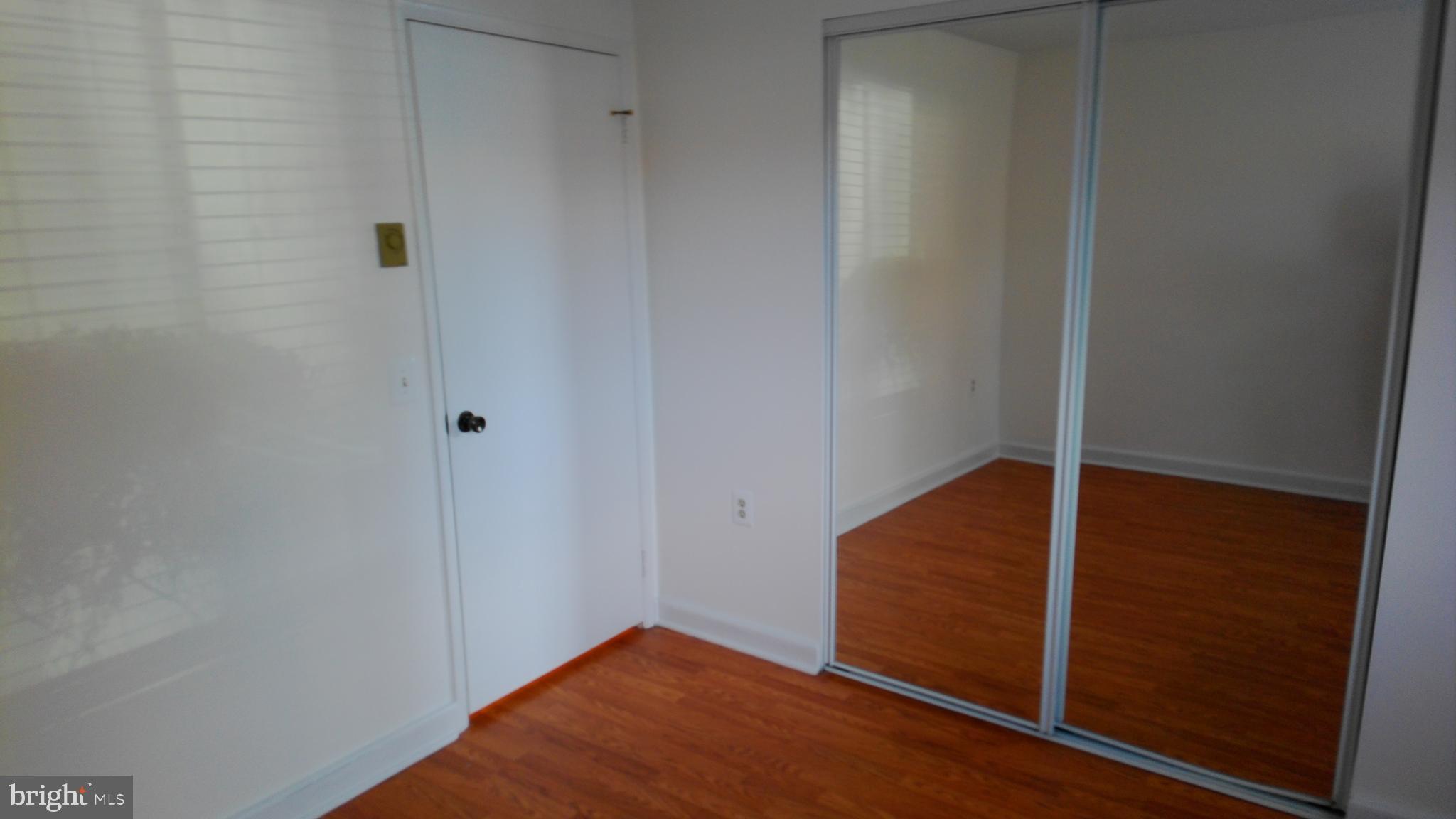 LEISURE WORLD - Residential