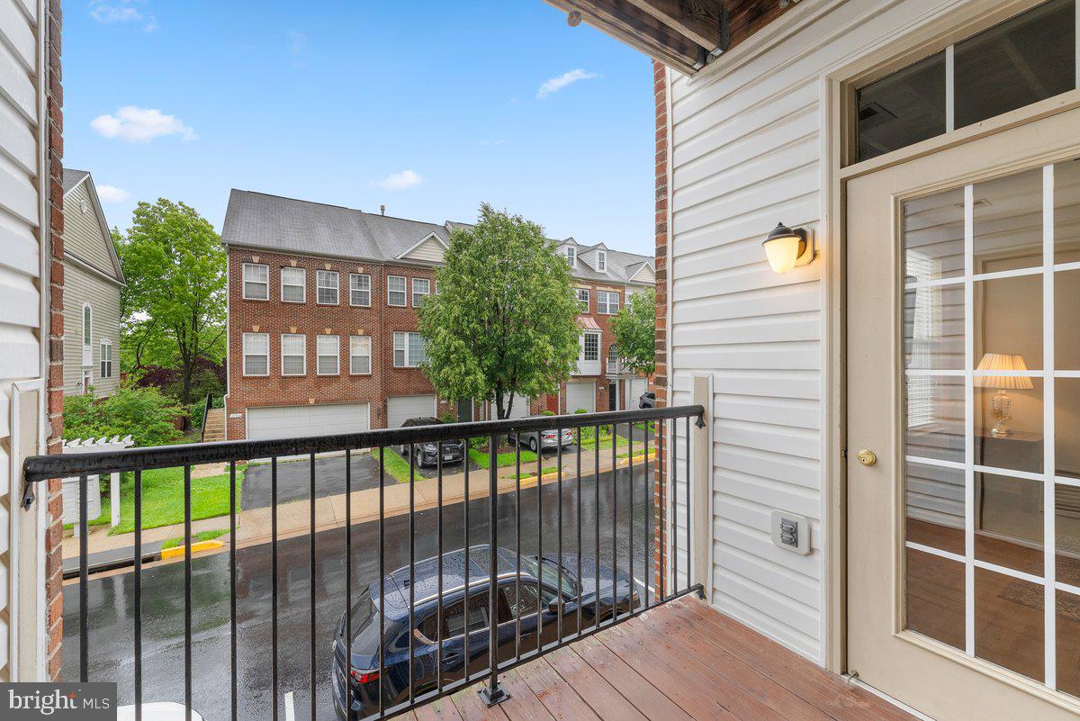 COURTS AT WESCOTT RIDGE - Residential