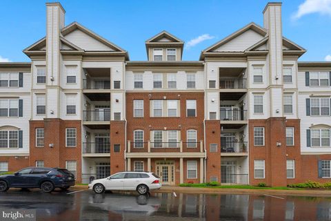 11565 CAVALIER LANDING COURT 201 FAIRFAX VA 22030