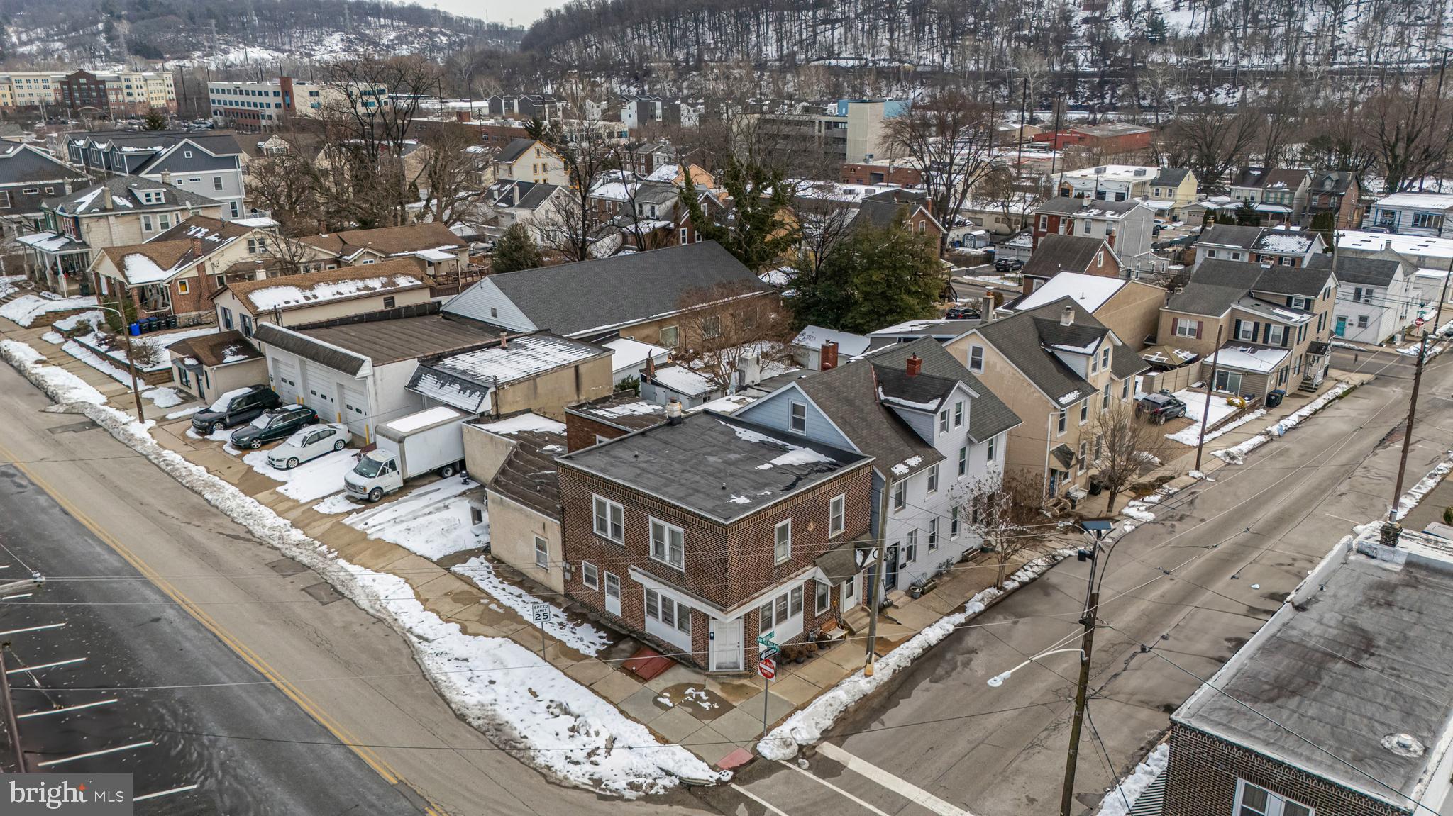 701 SPRING MILL AVENUE