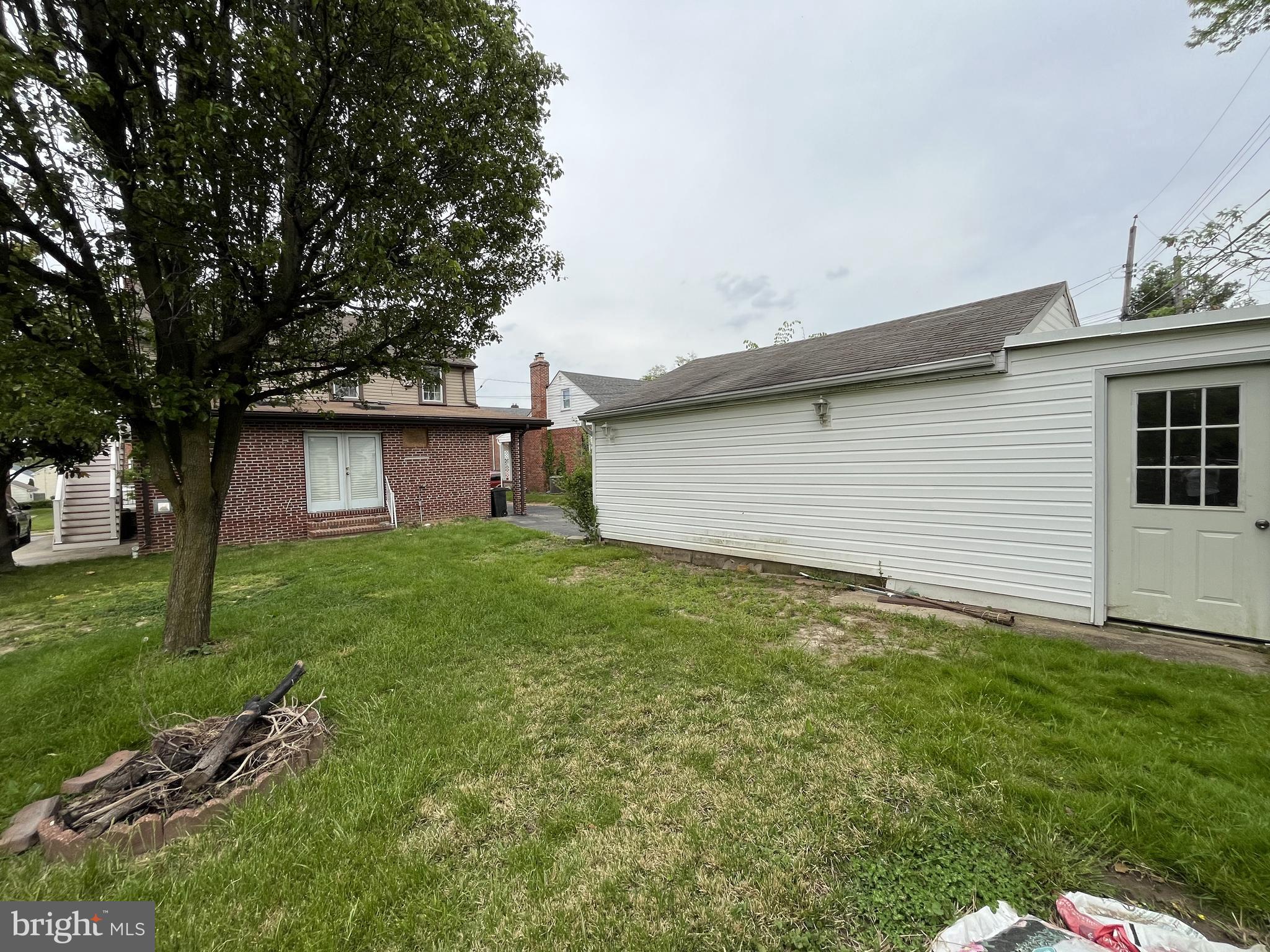 PARKVILLE - Residential Income