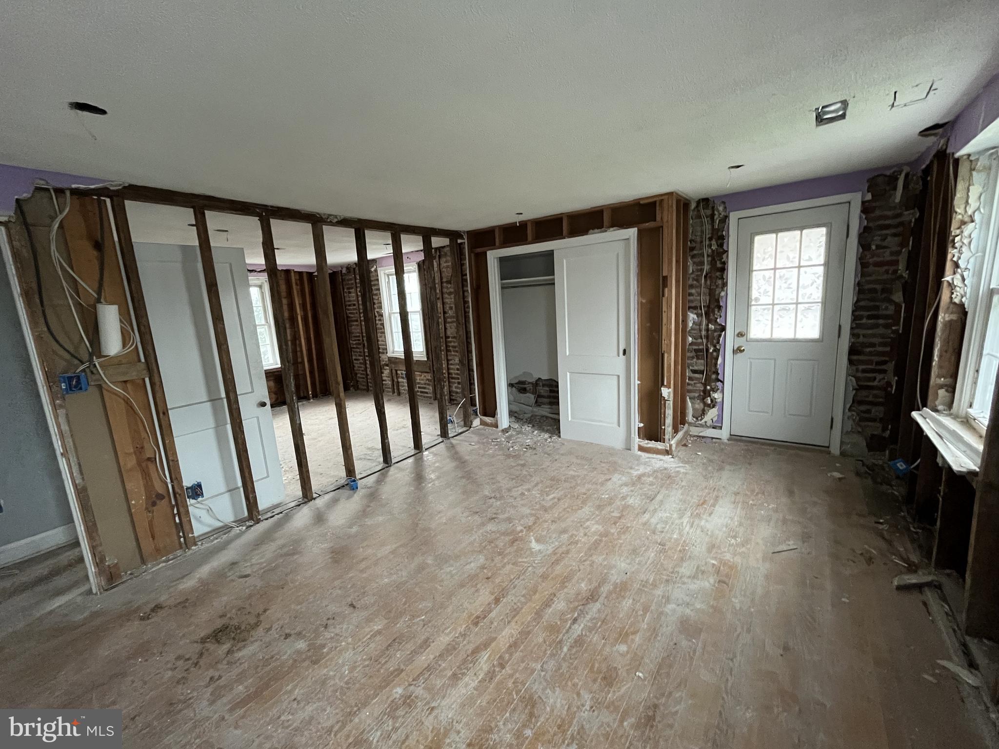 PARKVILLE - Residential Income