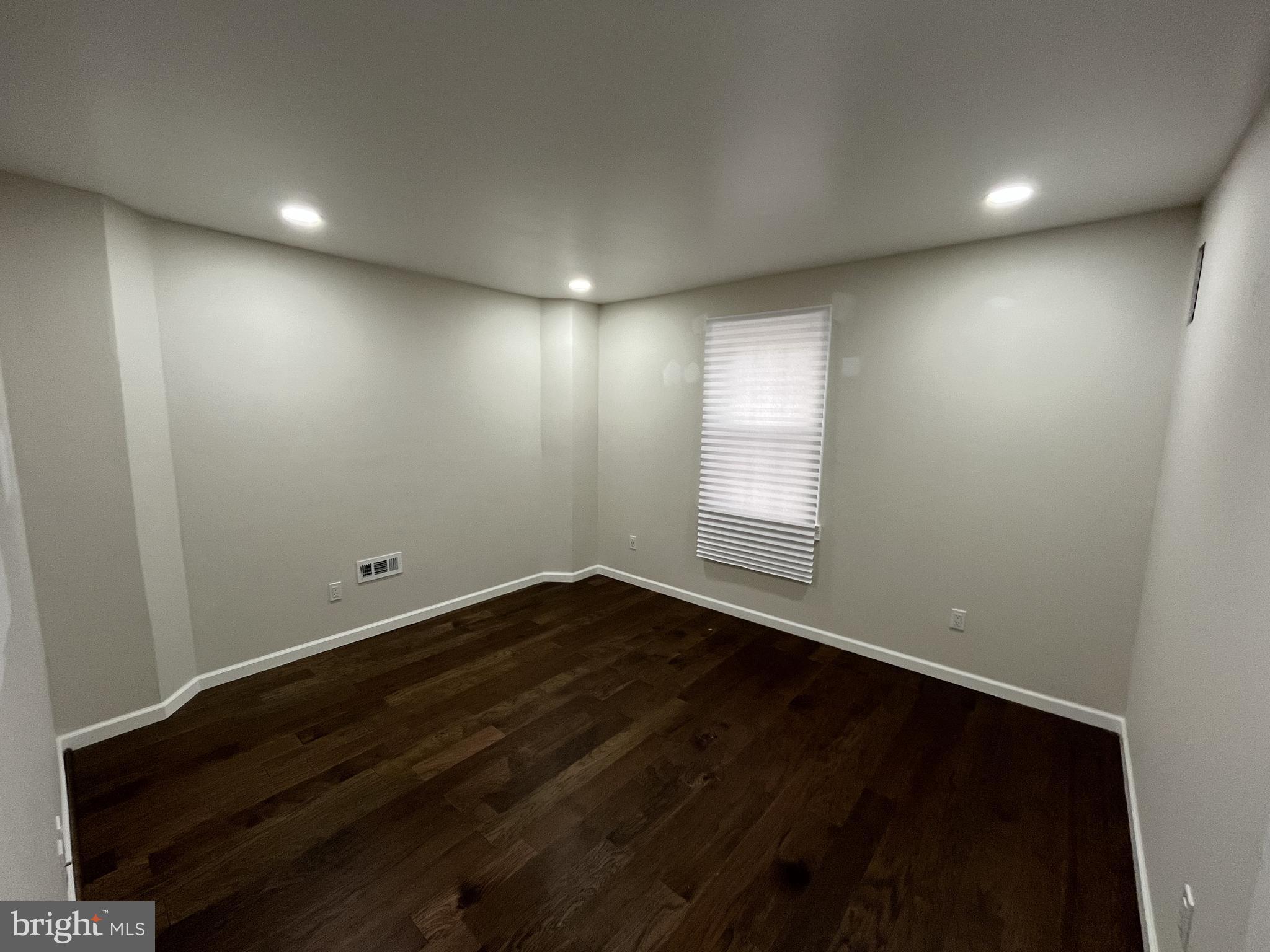 PARKVILLE - Residential Income