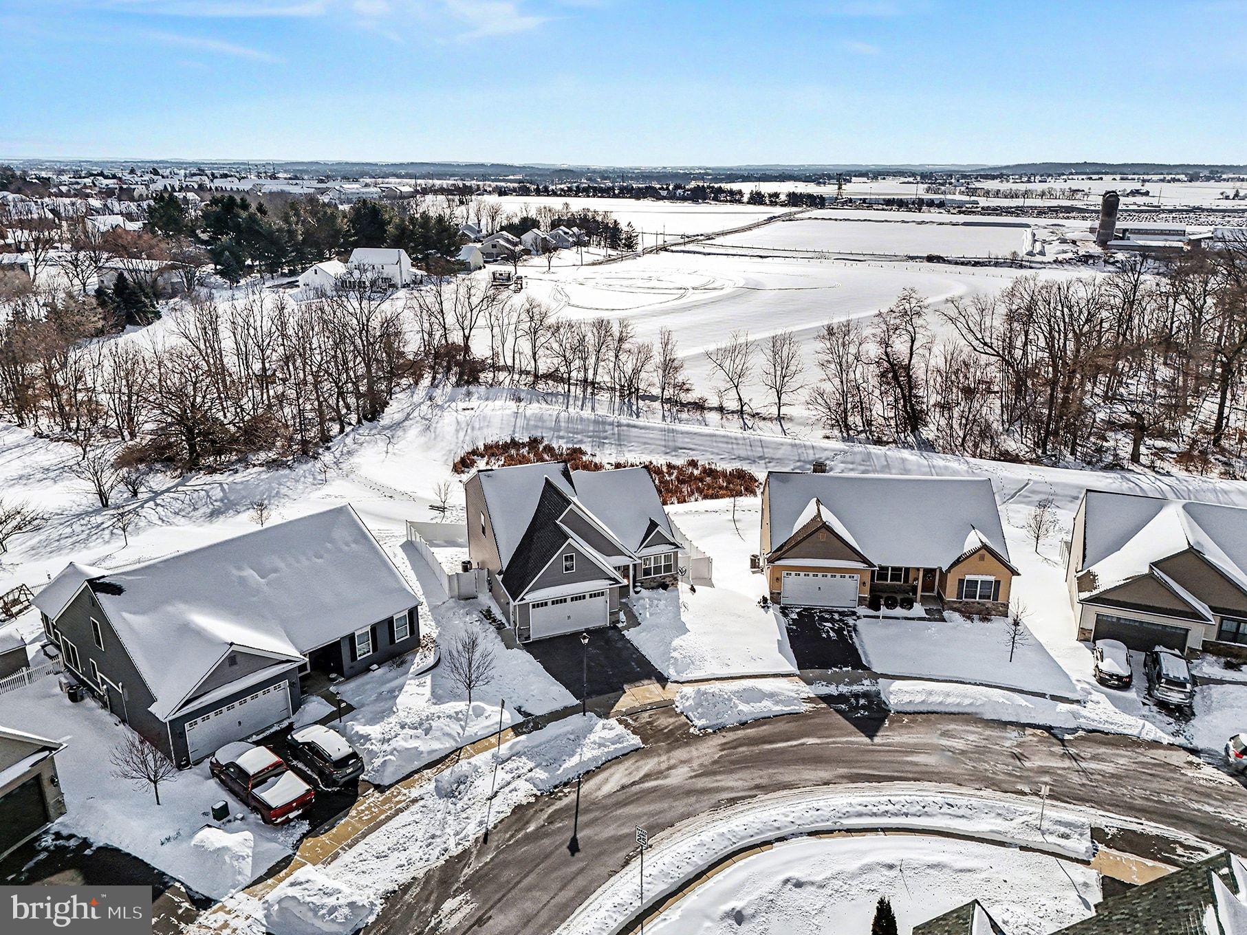 SUN HILL COMMONS - Residential