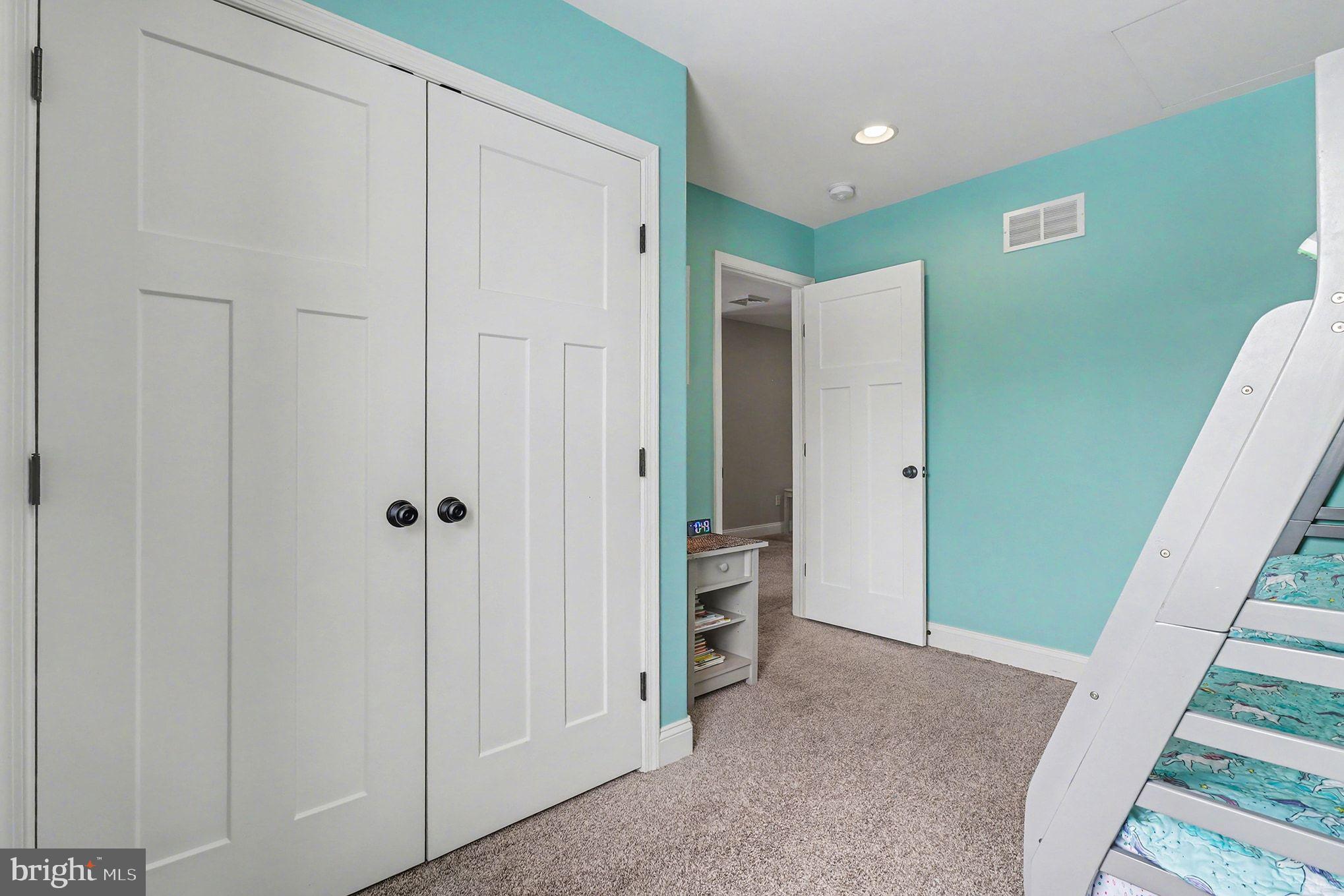 SUN HILL COMMONS - Residential