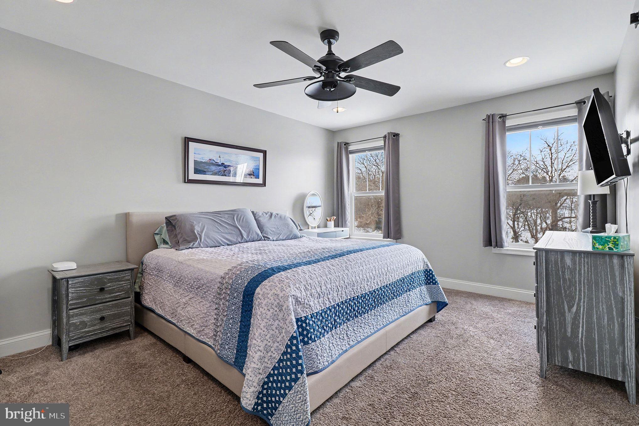 SUN HILL COMMONS - Residential