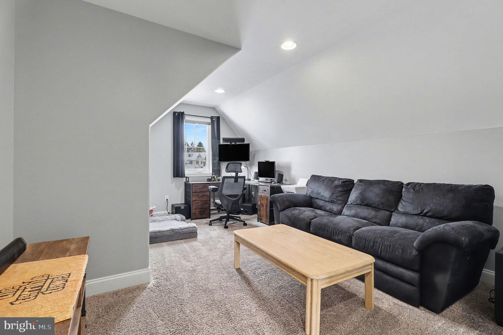 SUN HILL COMMONS - Residential