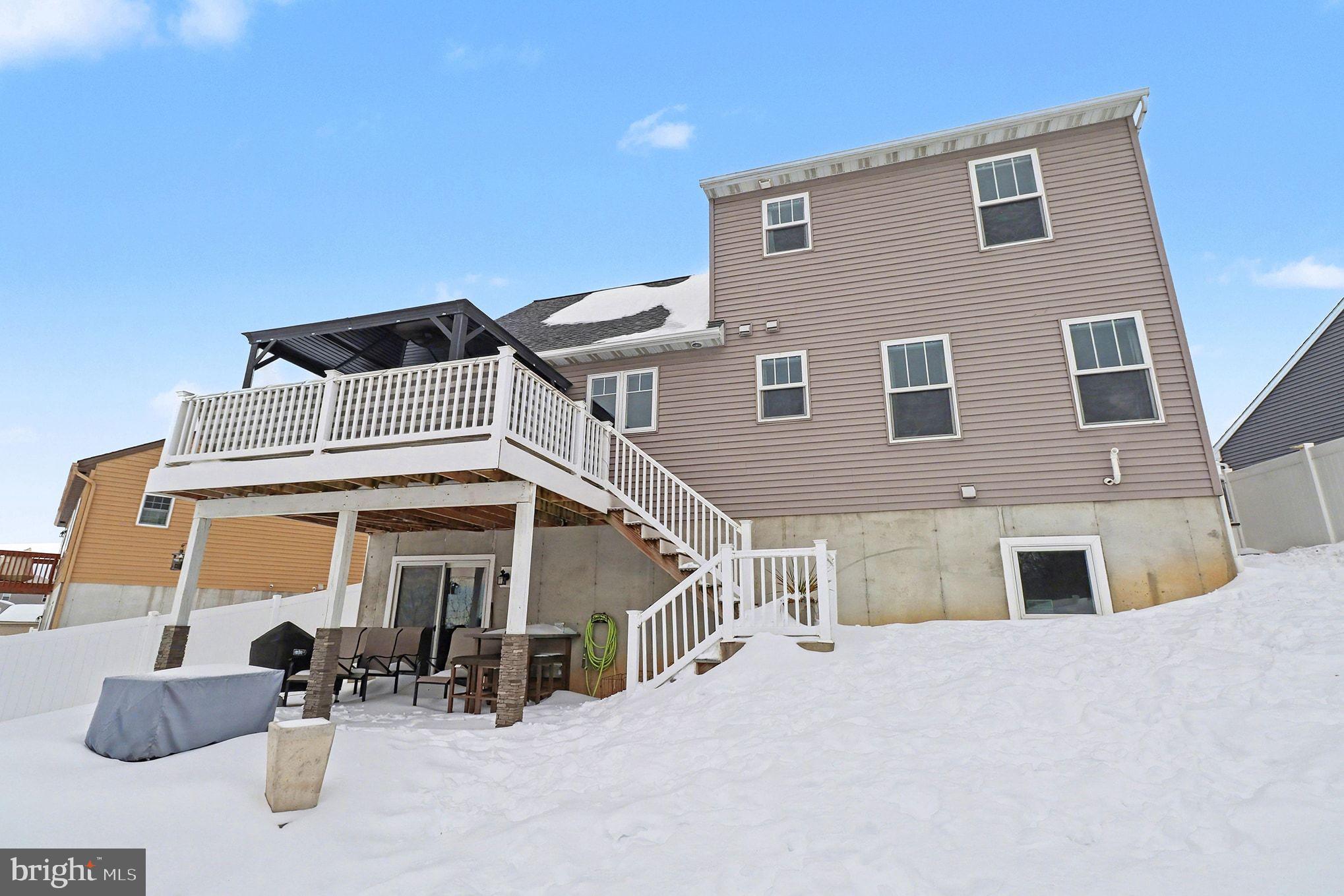 SUN HILL COMMONS - Residential