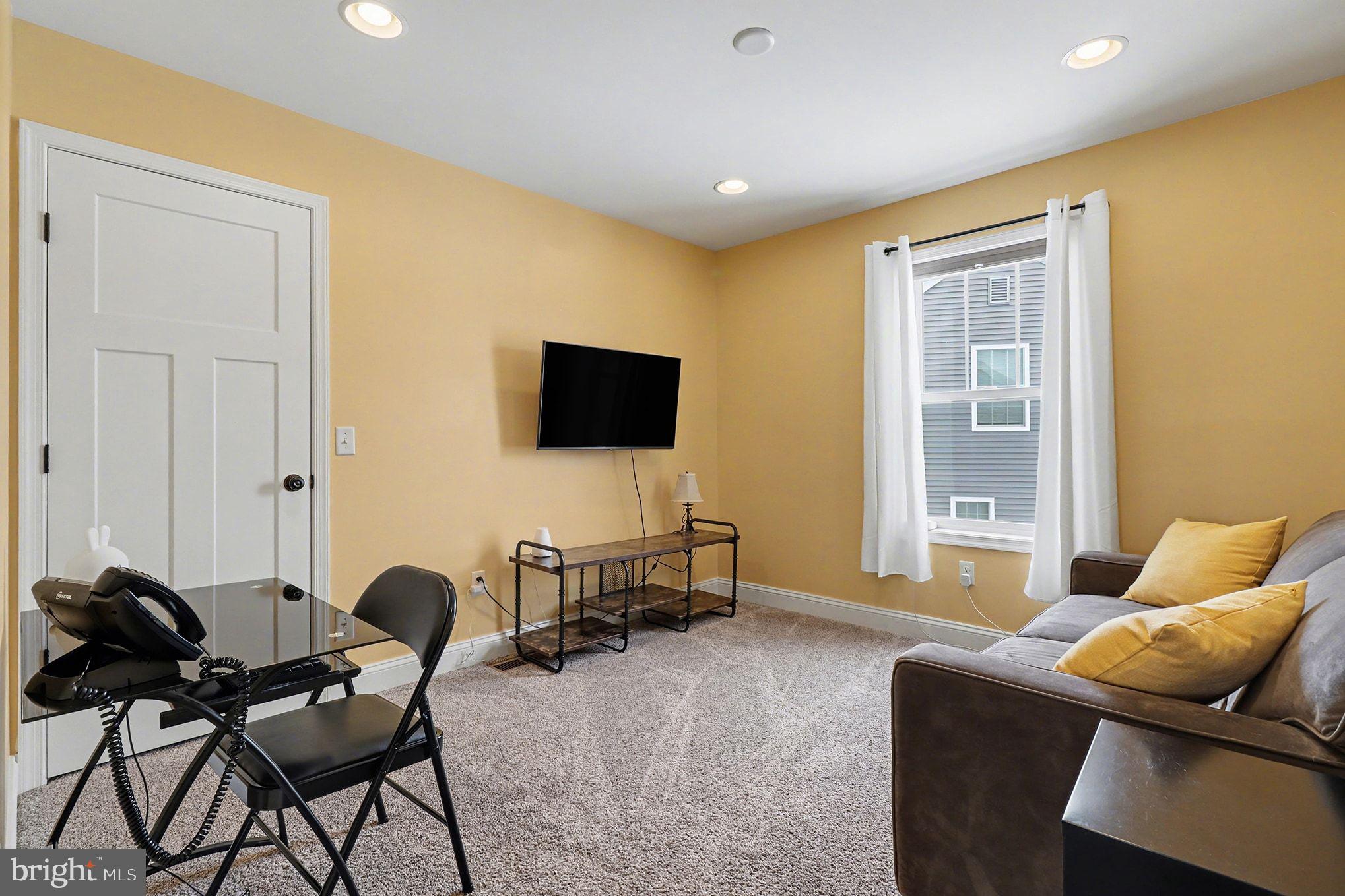 SUN HILL COMMONS - Residential