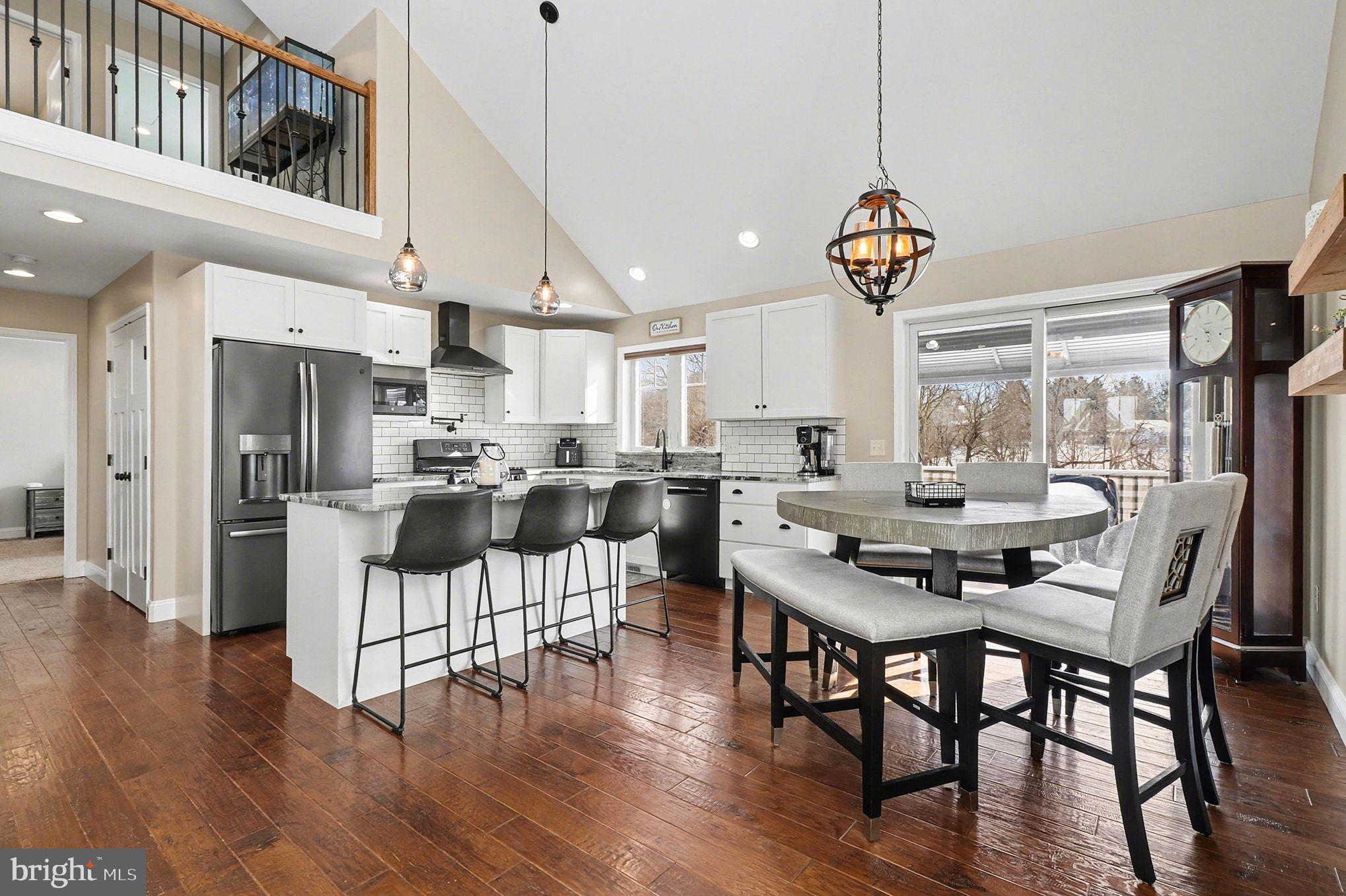 SUN HILL COMMONS - Residential