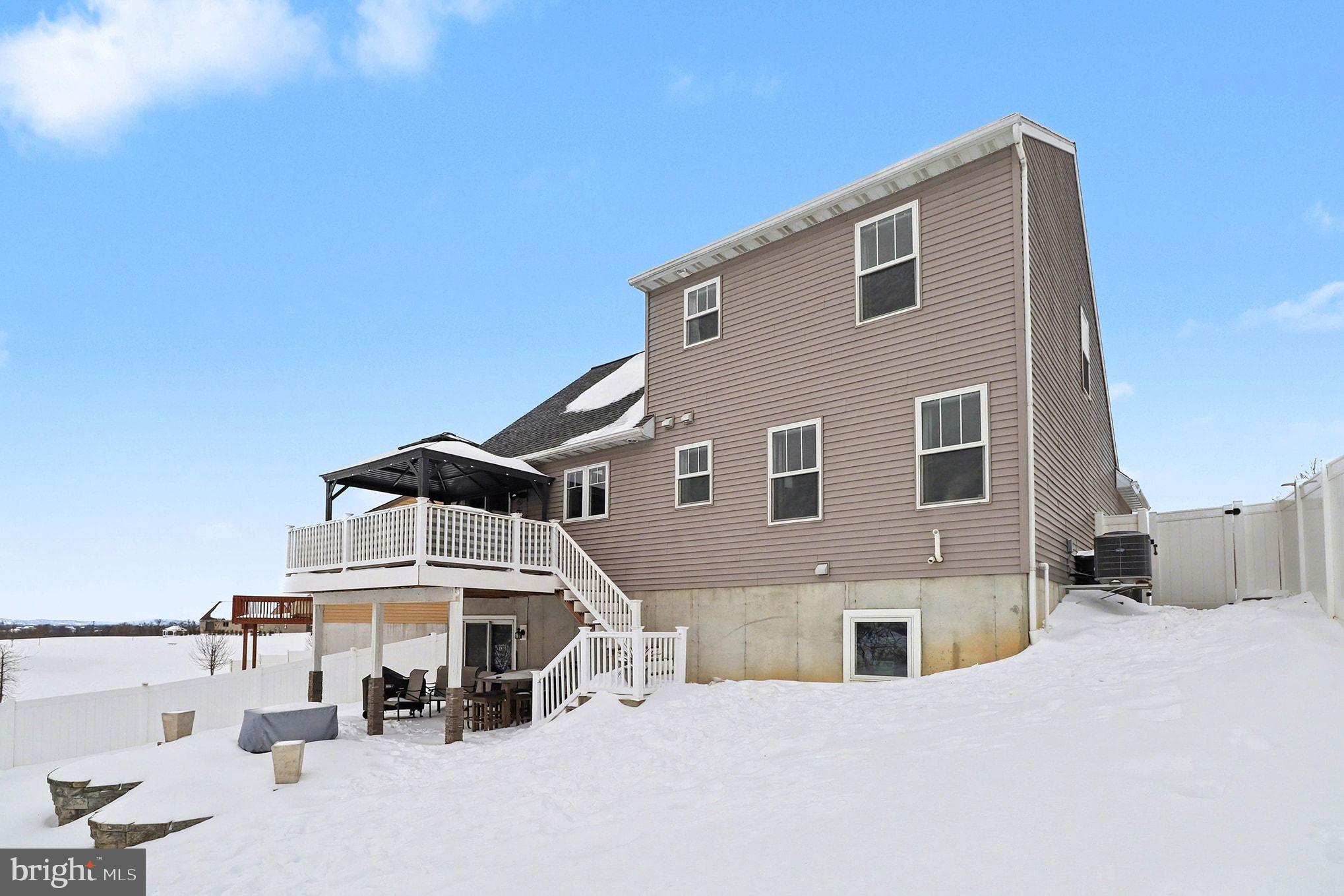 SUN HILL COMMONS - Residential