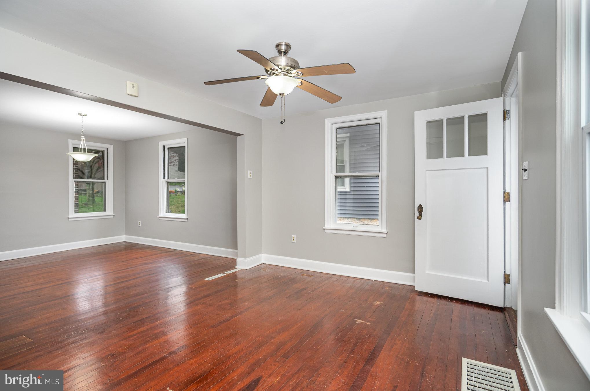 EPHRATA - Residential