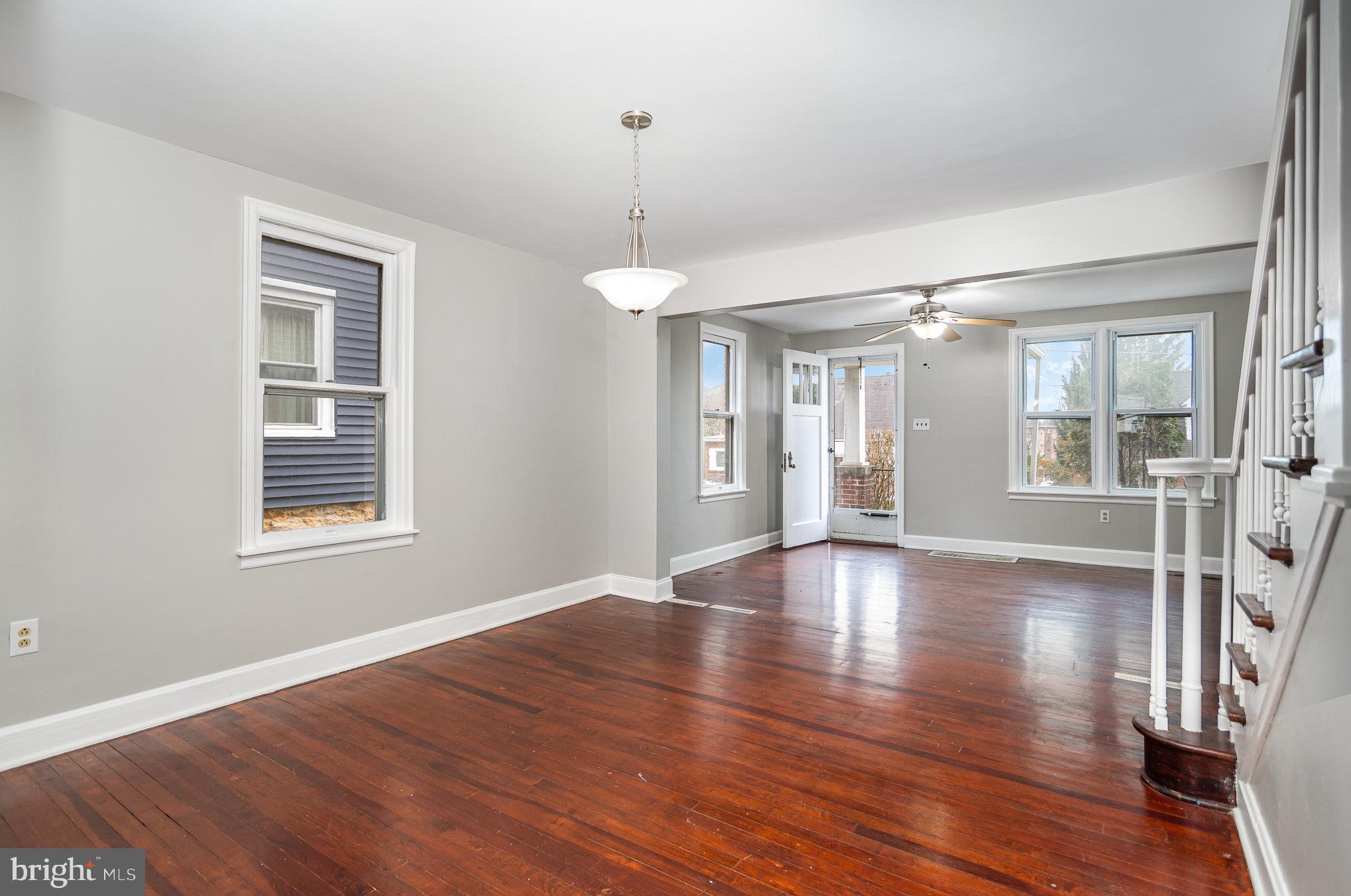 EPHRATA - Residential