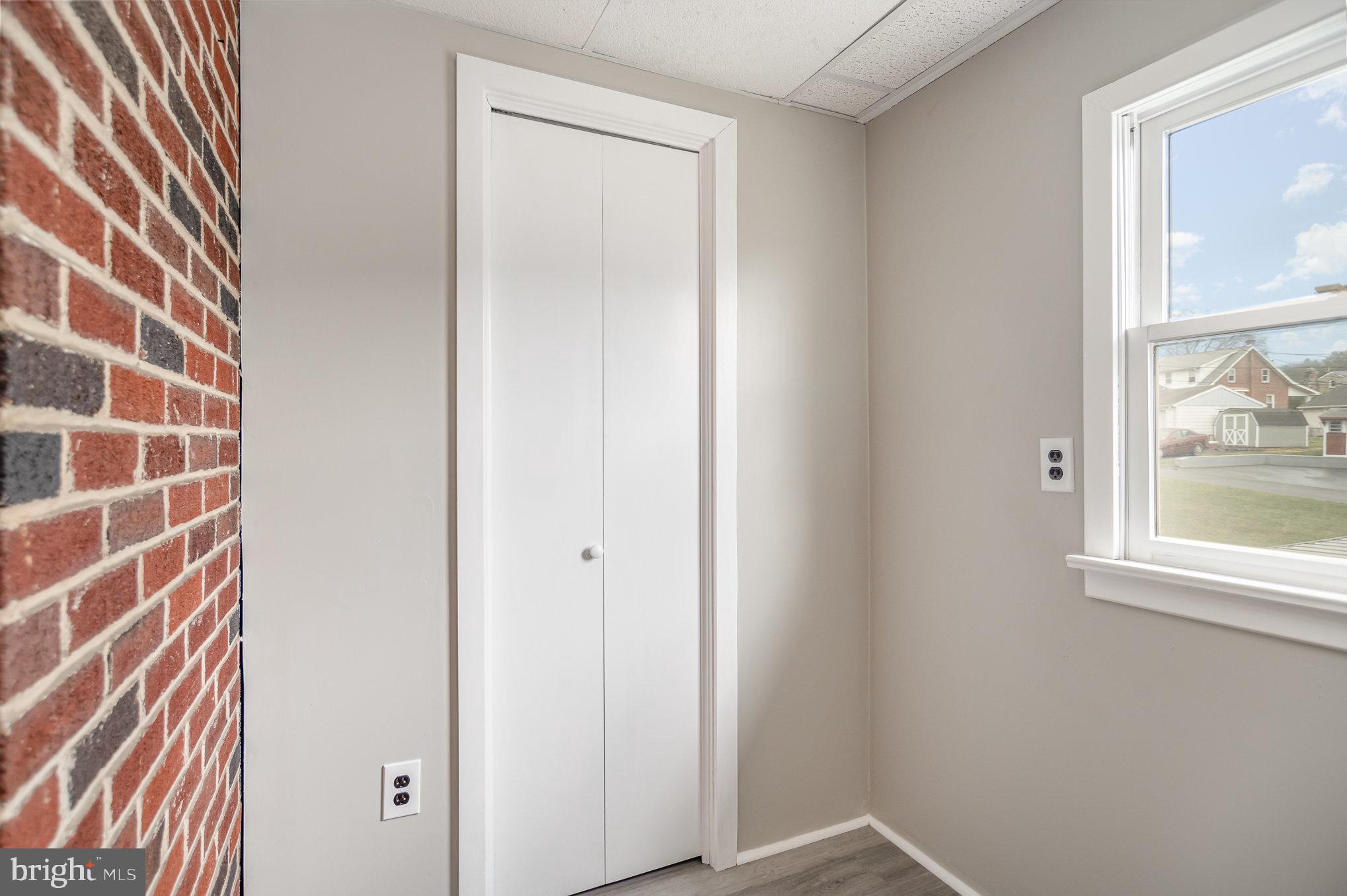 EPHRATA - Residential