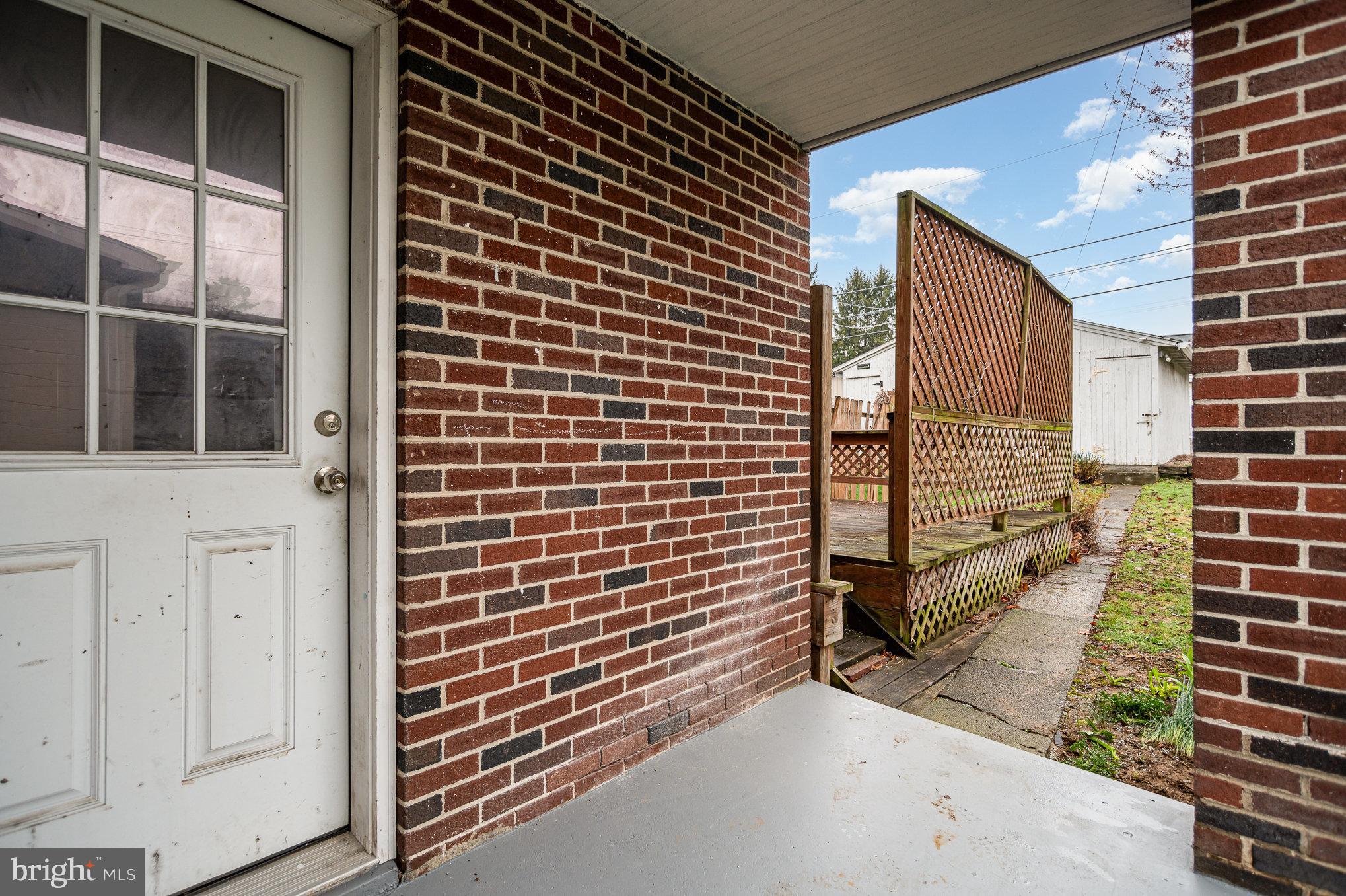 EPHRATA - Residential