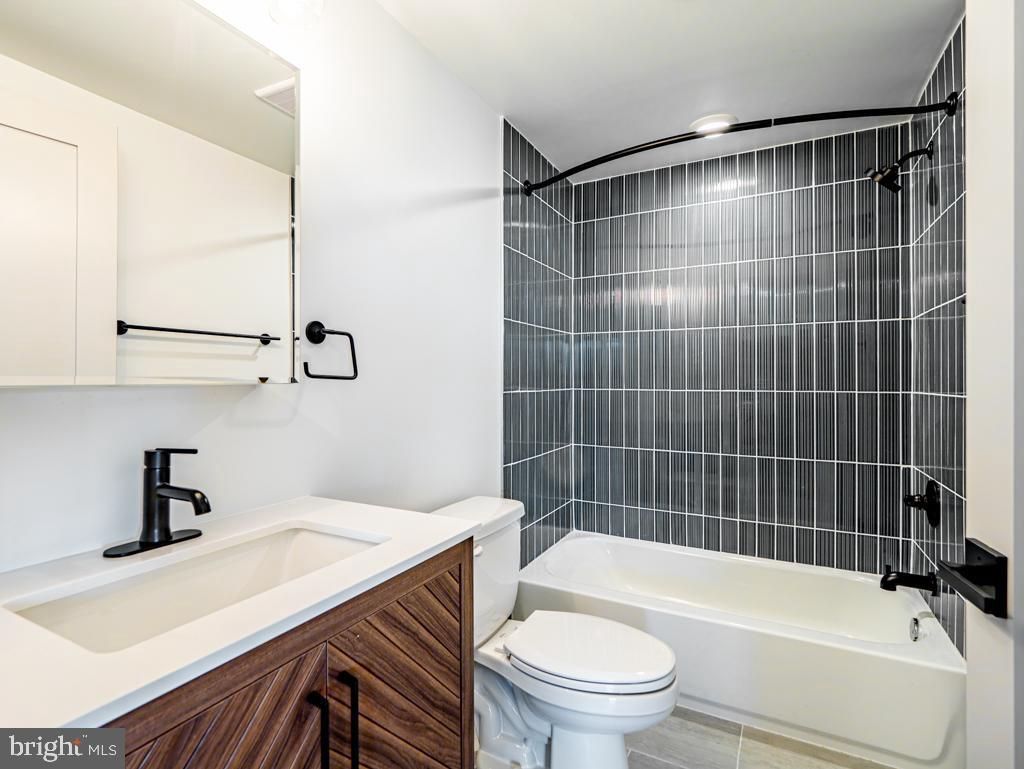 Photo of 6515 Ridge Avenue #215, PHILADELPHIA, PA 19128 (MLS # PAPH2552232)