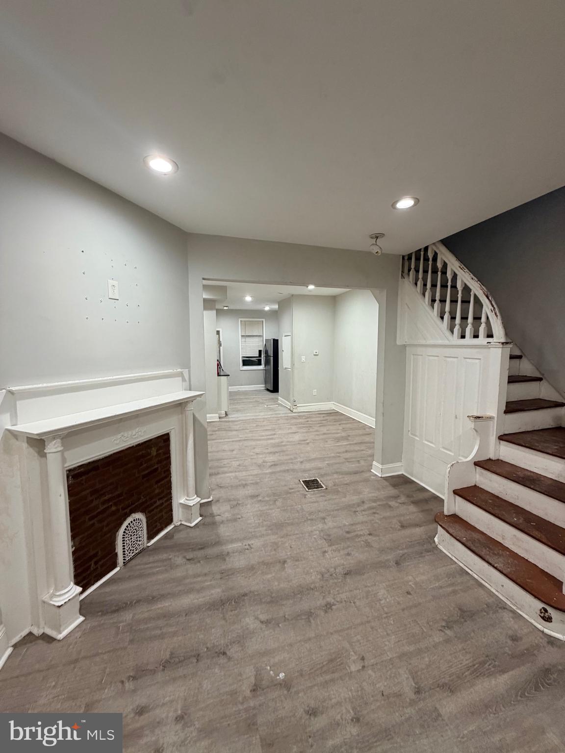 125 N SICKELS STREET