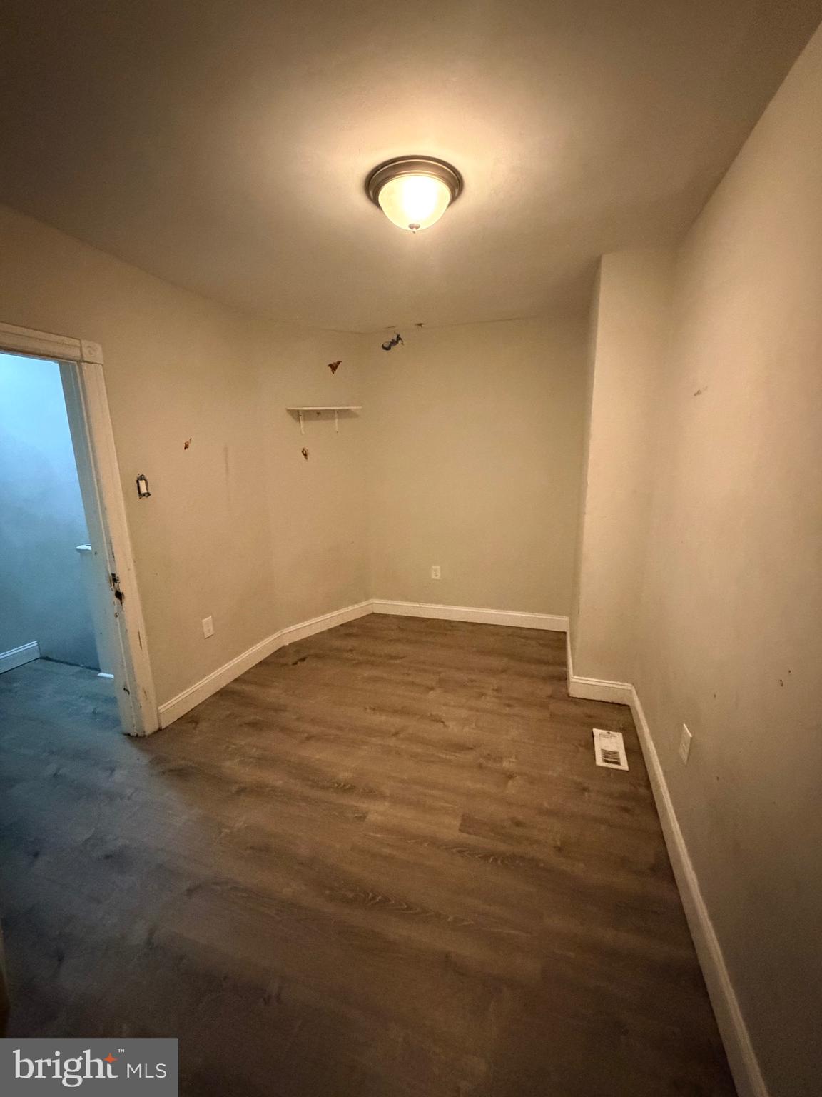 125 N SICKELS STREET