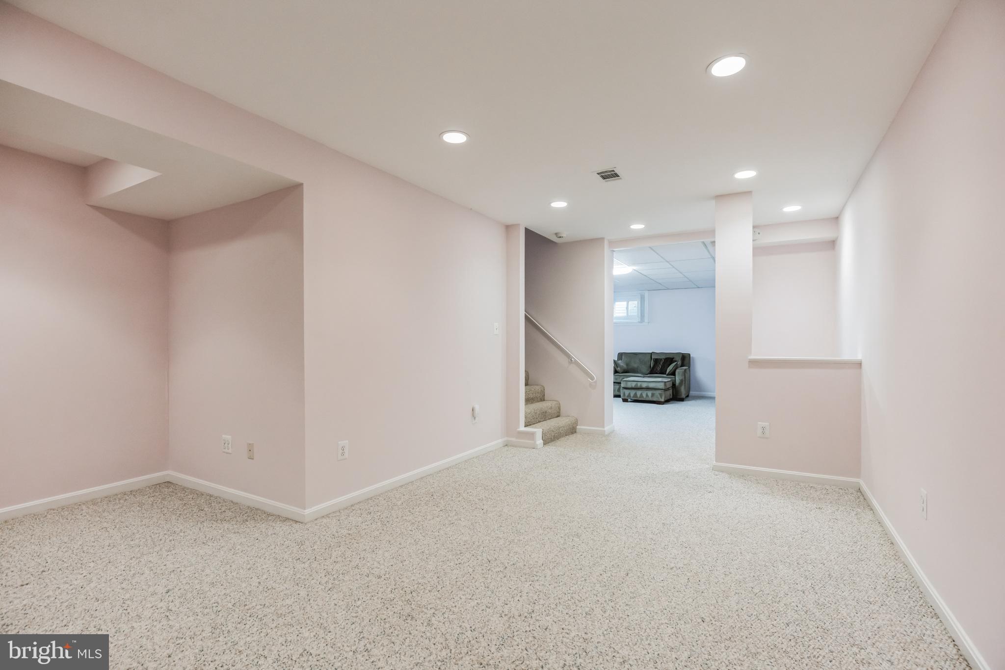 KINGS PARK WEST - Residential